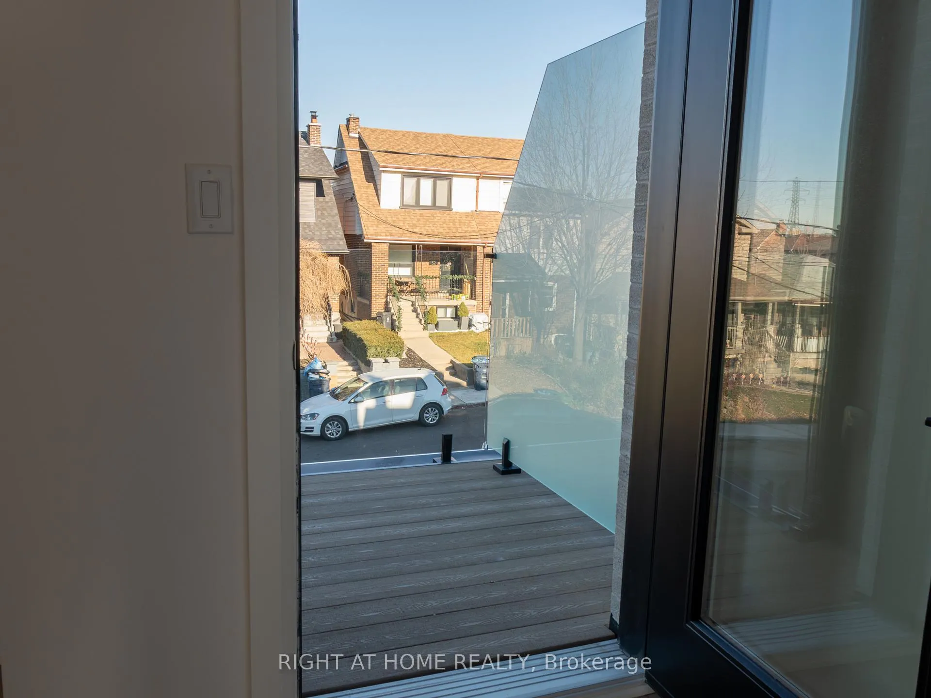 Photo 4 of Unit 3, 55 Innes Avenue, Toronto, Corso Italia-Davenport — HOMEH