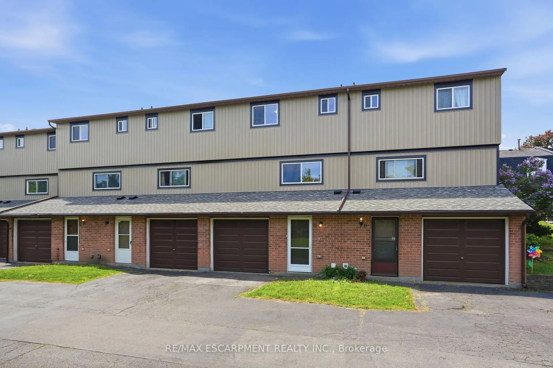 Photo 3 of Unit 2, 65 Mount Albion Road, Hamilton, Red Hill — HOMEH