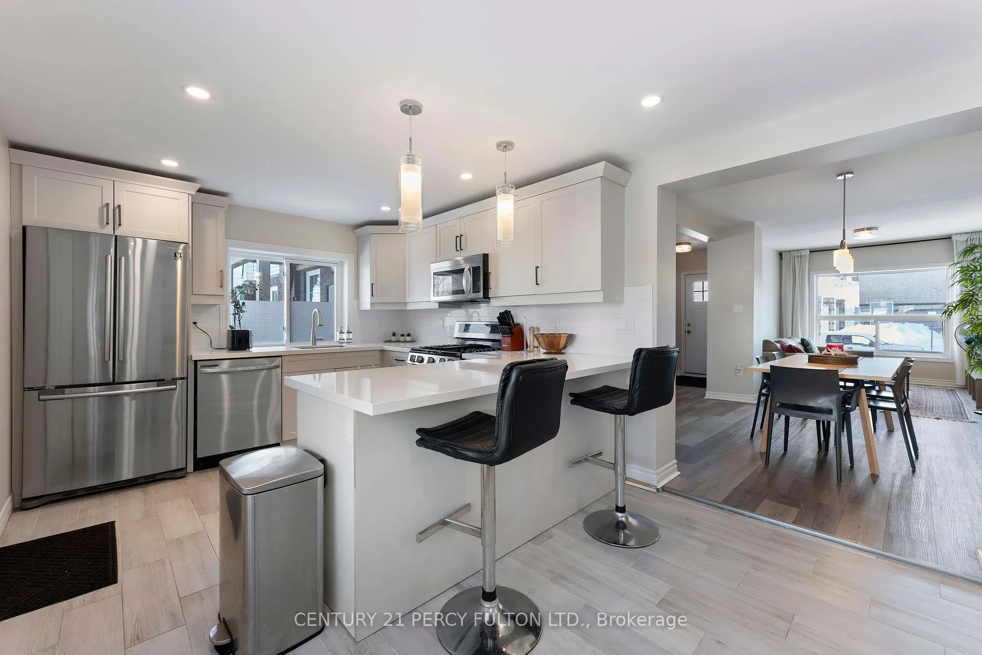 Photo 7 of 111 Melrose Avenue N, Hamilton, Gibson — HOMEH