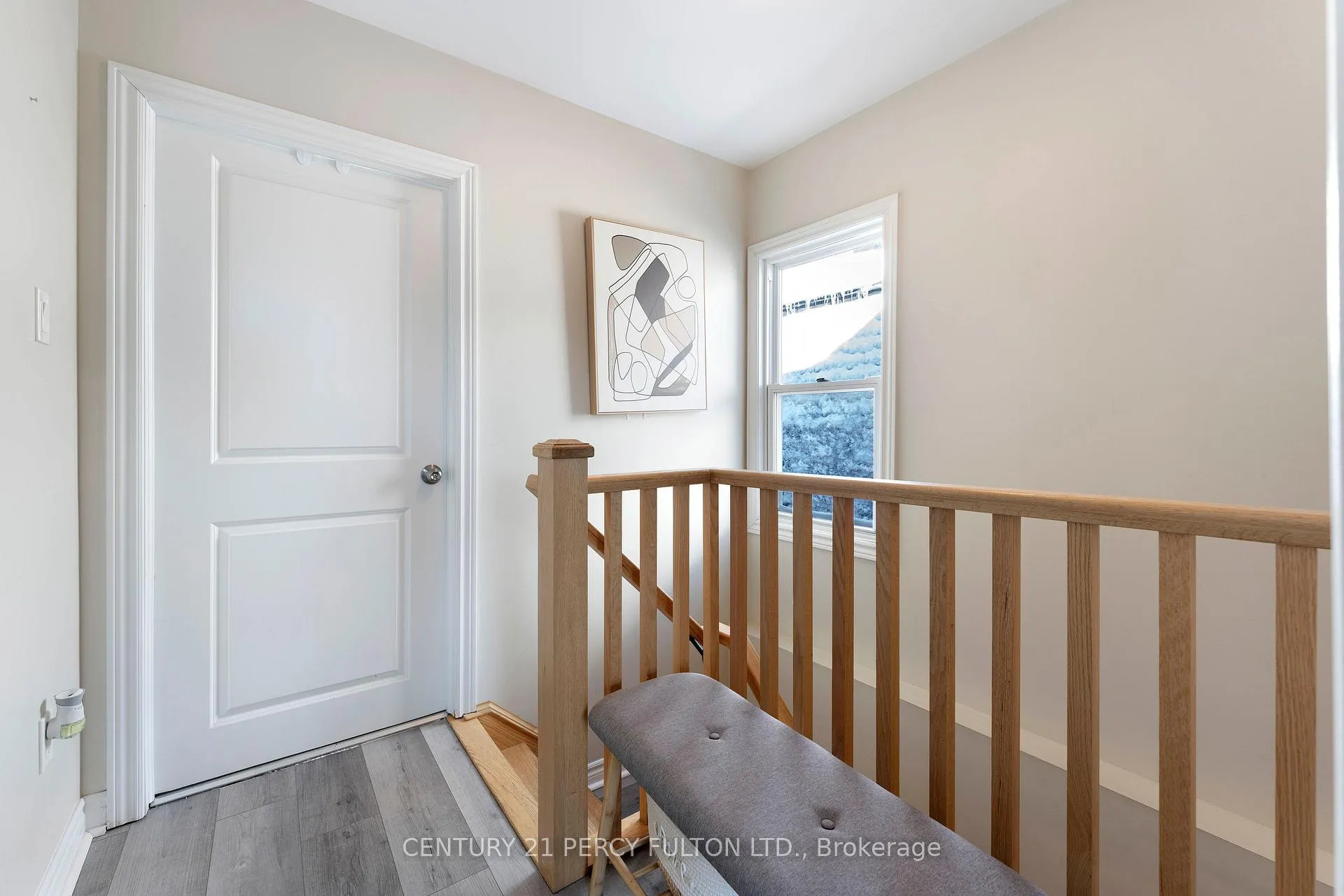 Photo 21 of 111 Melrose Avenue N, Hamilton, Gibson — HOMEH
