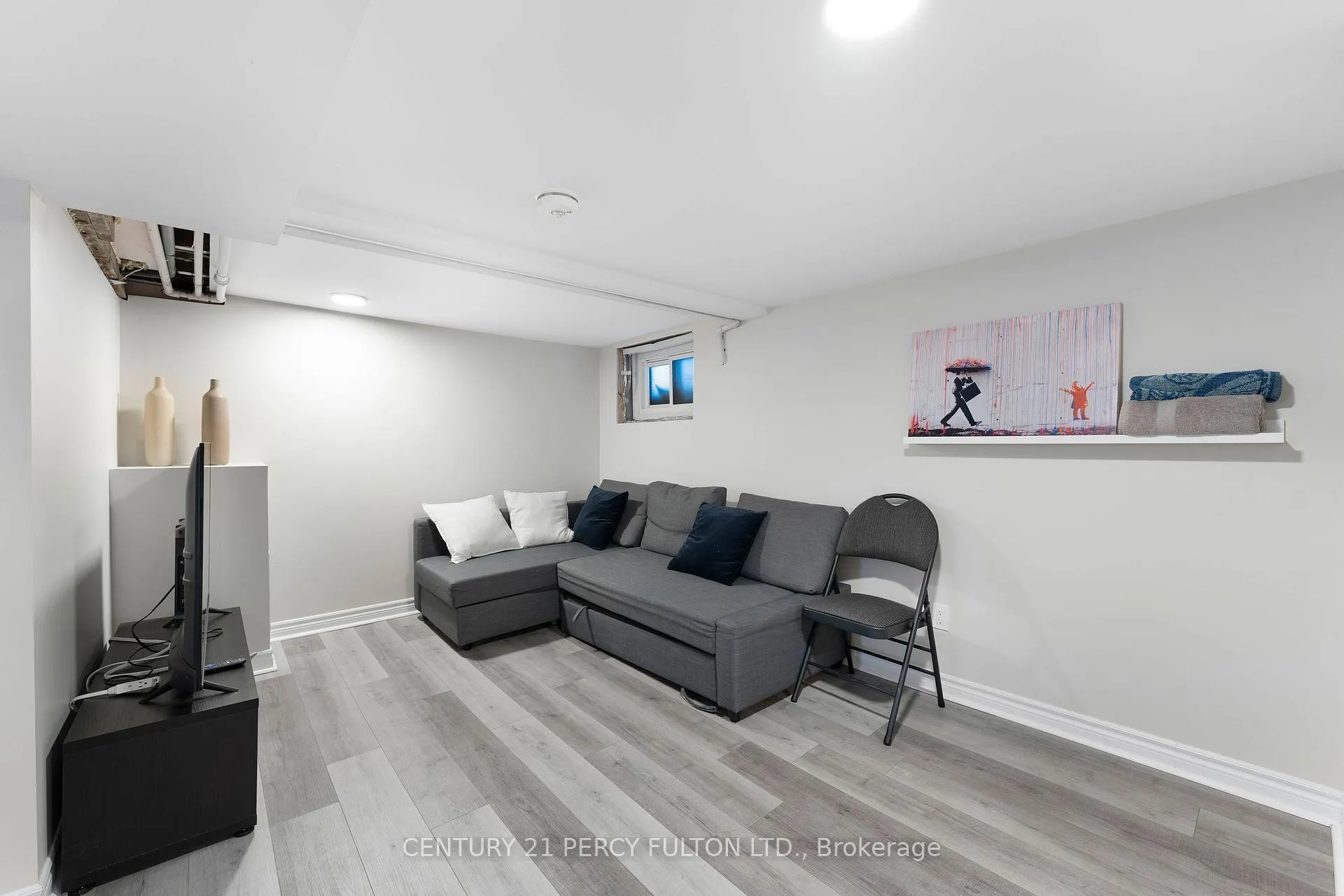 Photo 23 of 111 Melrose Avenue N, Hamilton, Gibson — HOMEH