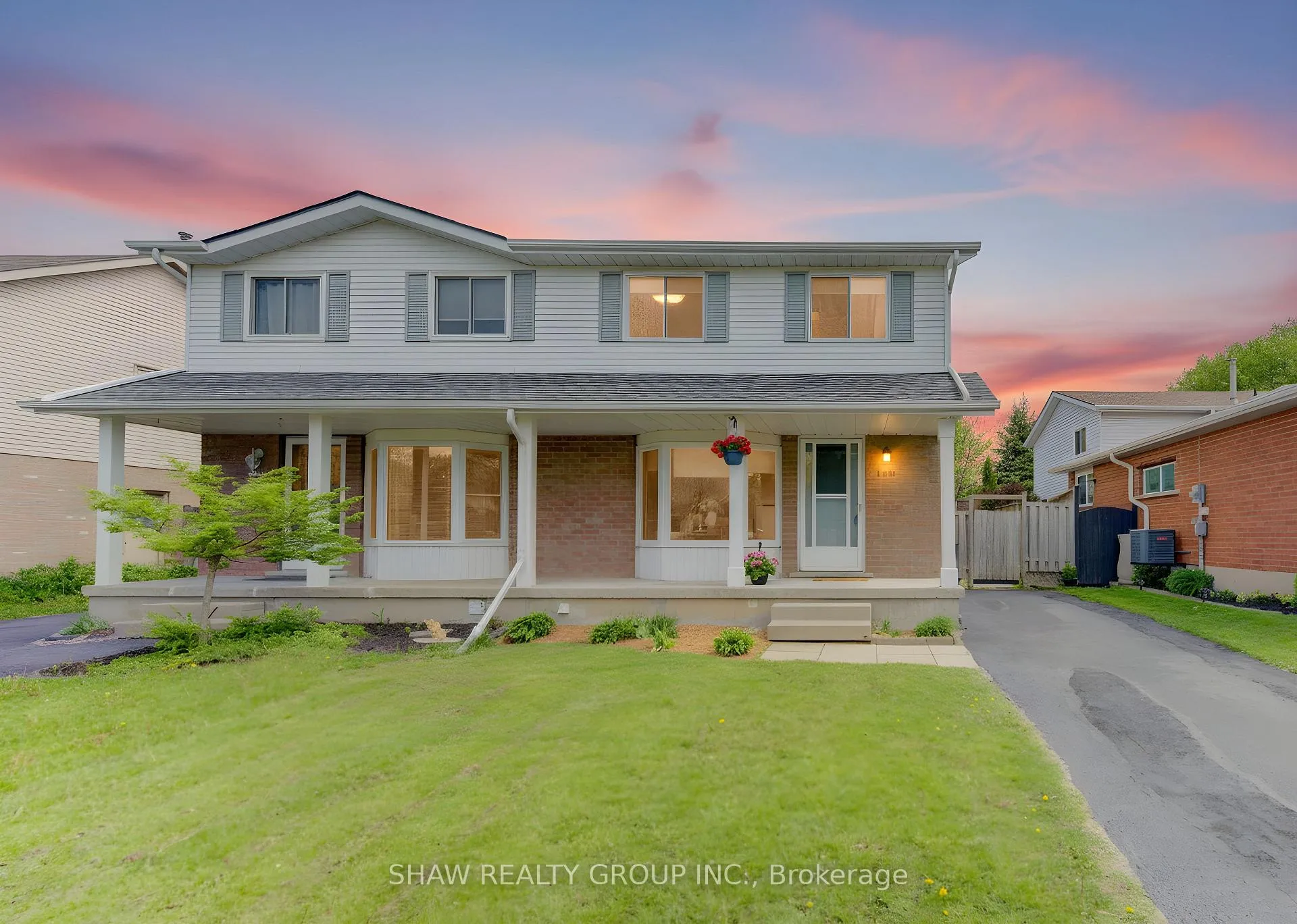 Photo 1 of Unit B, 603 Pinerow Crescent, Waterloo — HOMEH