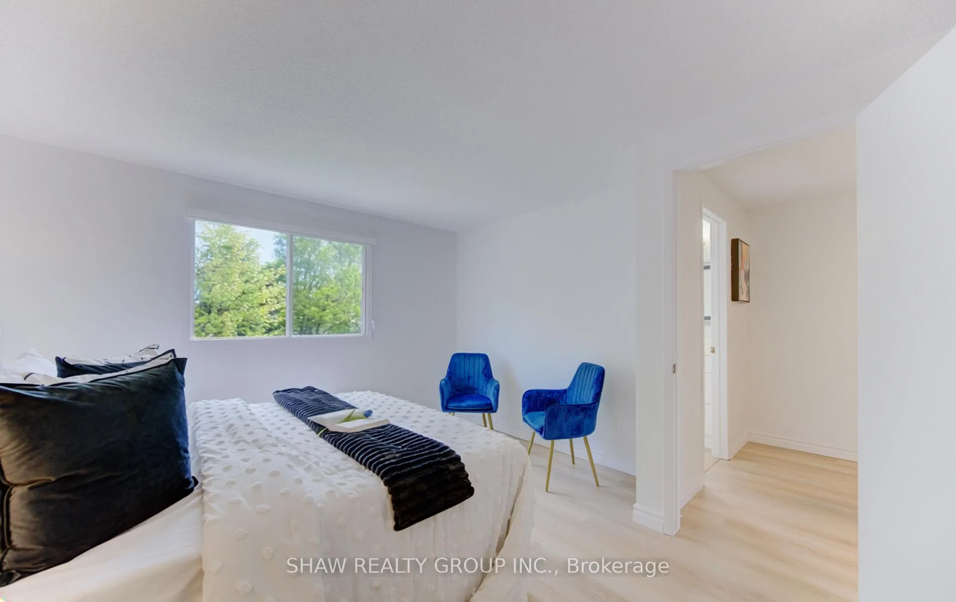 Photo 23 of Unit B, 603 Pinerow Crescent, Waterloo — HOMEH