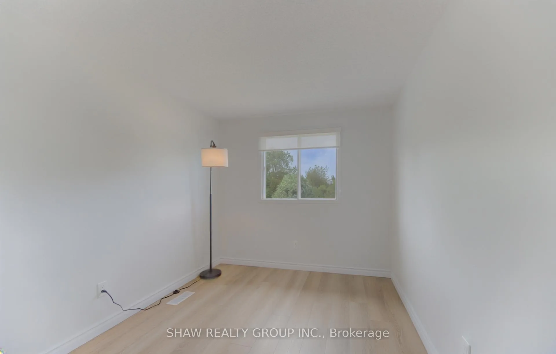 Photo 24 of Unit B, 603 Pinerow Crescent, Waterloo — HOMEH