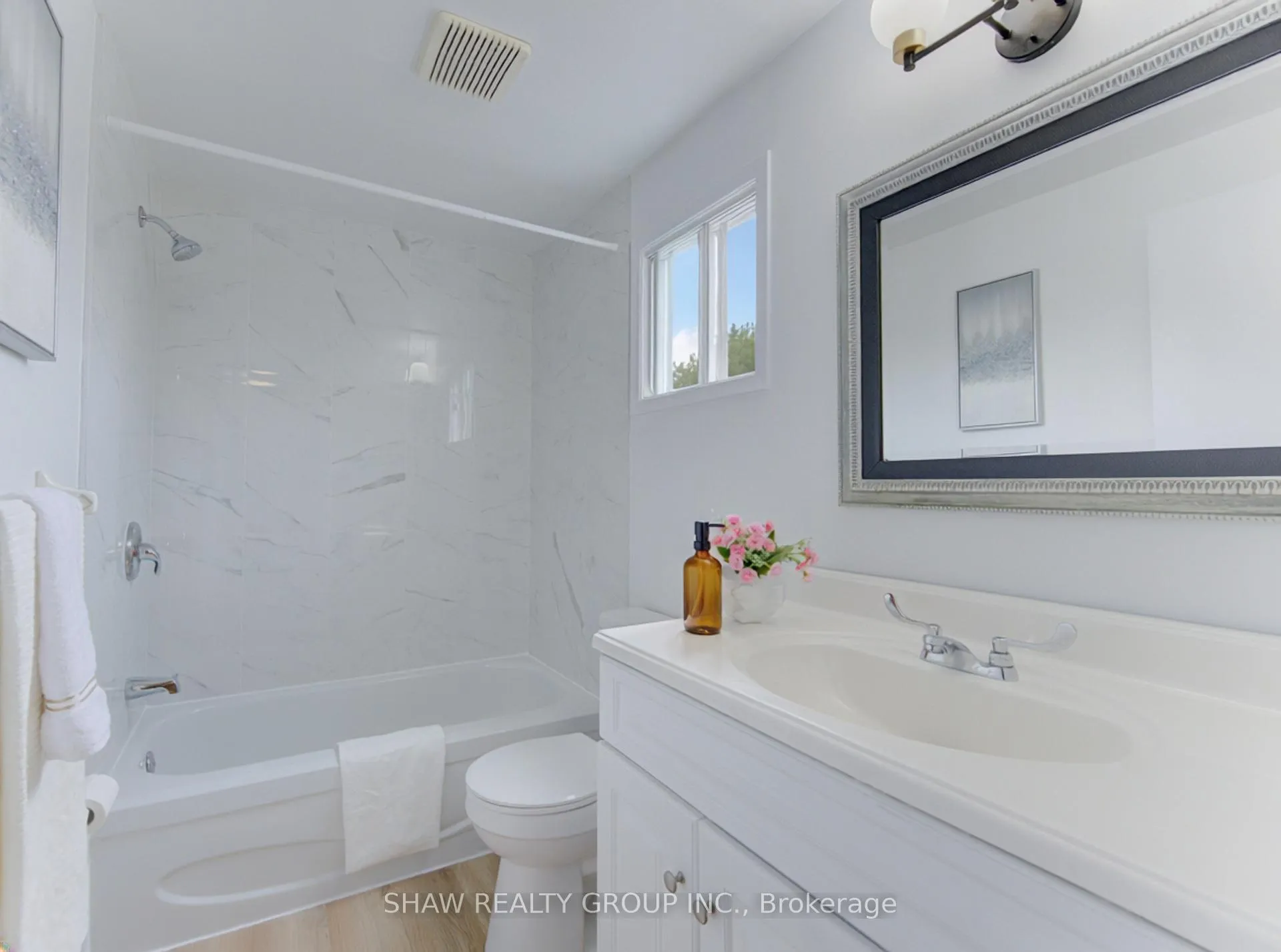 Photo 25 of Unit B, 603 Pinerow Crescent, Waterloo — HOMEH