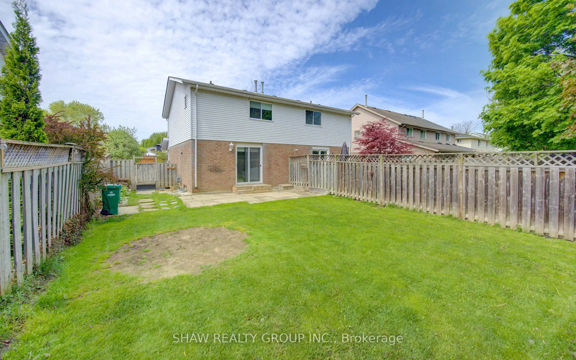 Photo 33 of Unit B, 603 Pinerow Crescent, Waterloo — HOMEH