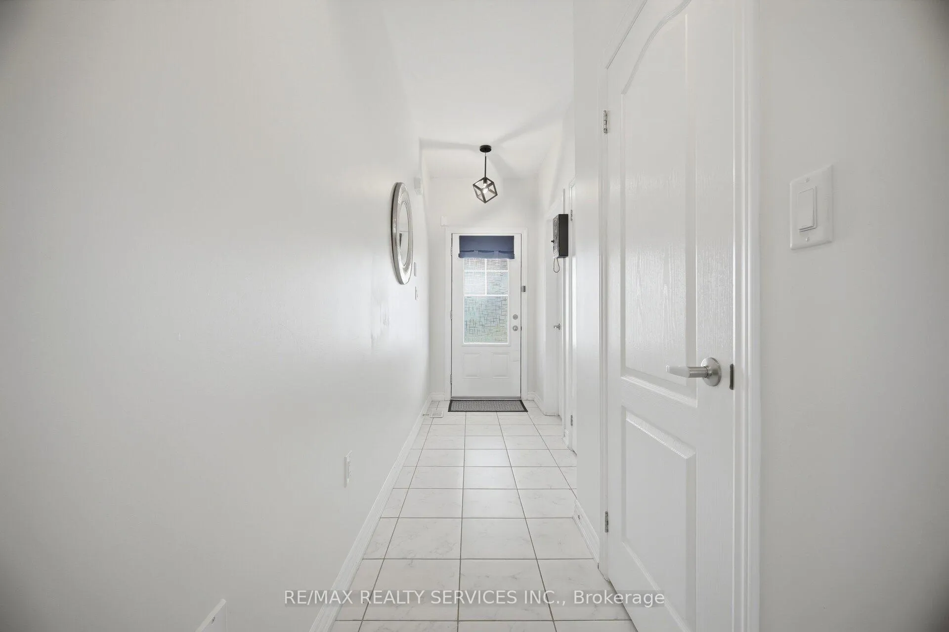 Photo 4 of 71 Tumblewood Place, Welland, Dain City — HOMEH