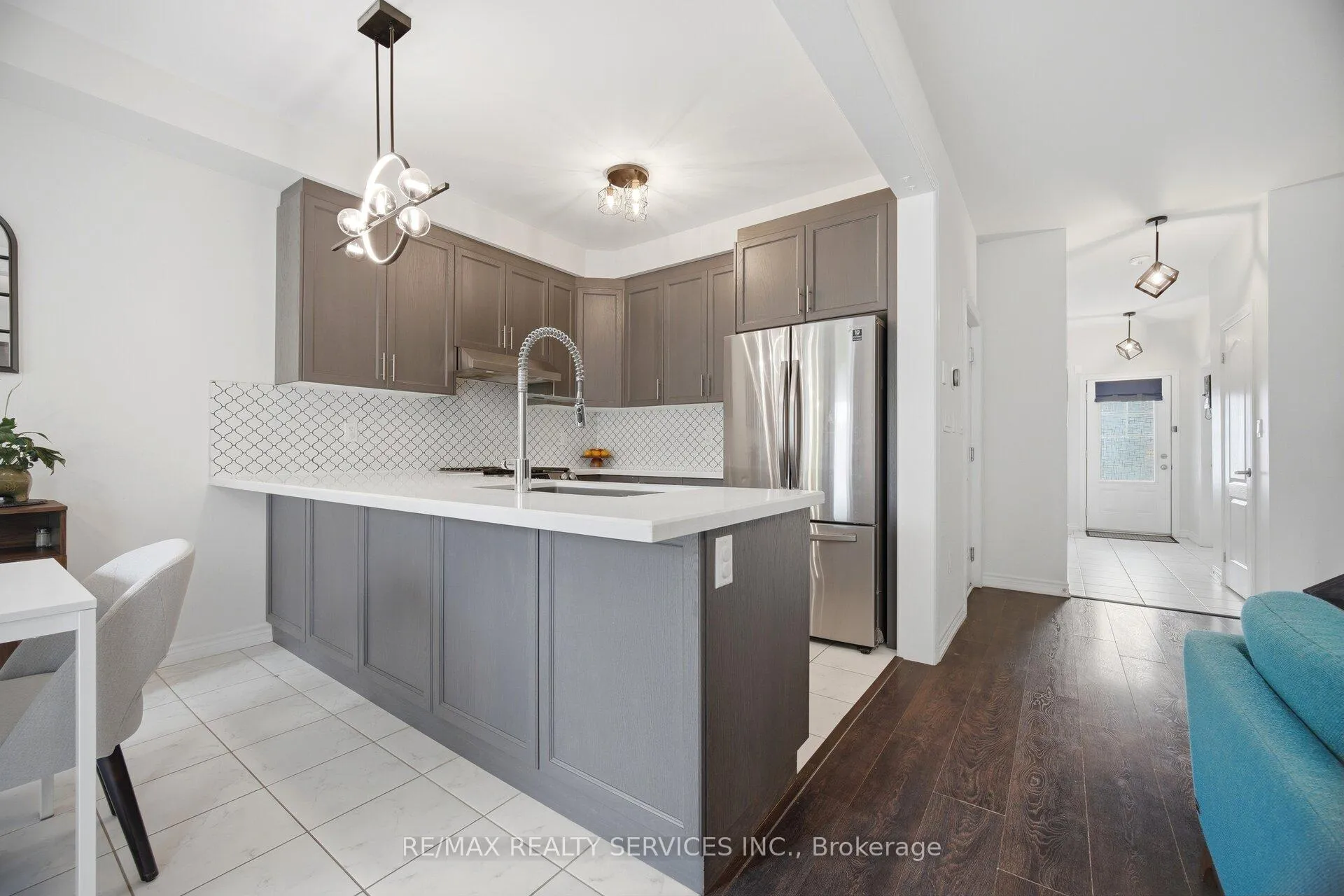 Photo 5 of 71 Tumblewood Place, Welland, Dain City — HOMEH