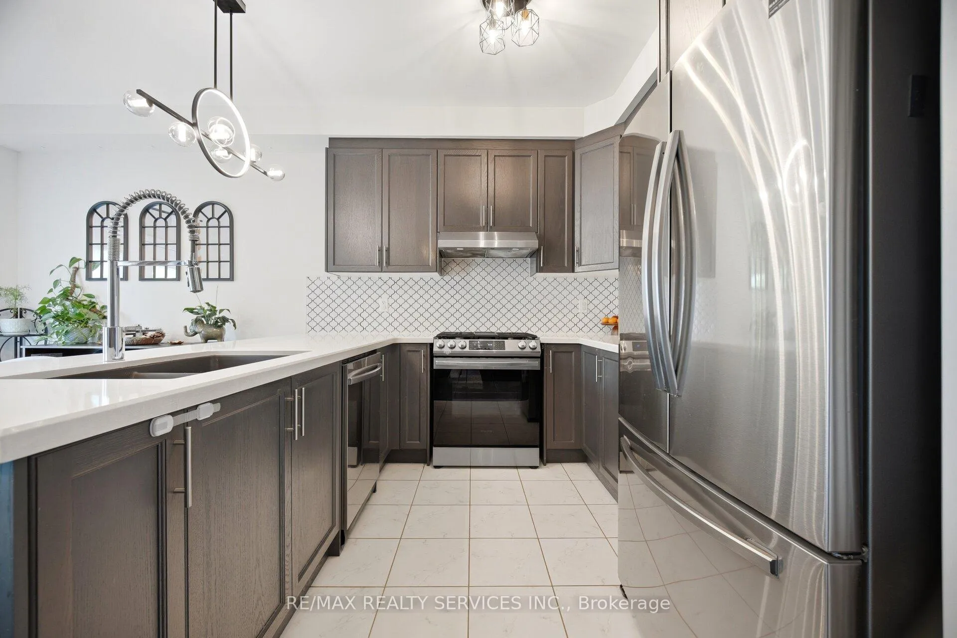 Photo 7 of 71 Tumblewood Place, Welland, Dain City — HOMEH
