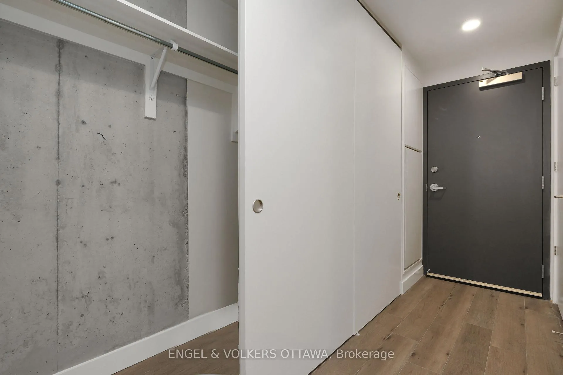 Photo 8 of Unit 514, 10 James Street, Ottawa, Ottawa Centre — HOMEH