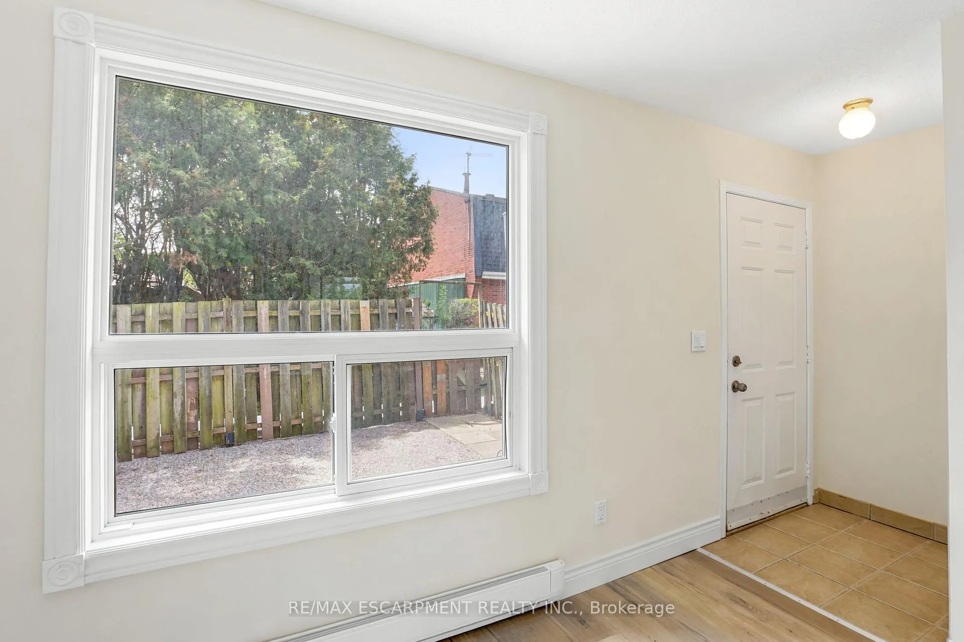 Photo 4 of Unit 4, 65 Mount Albion Road, Hamilton, Red Hill — HOMEH
