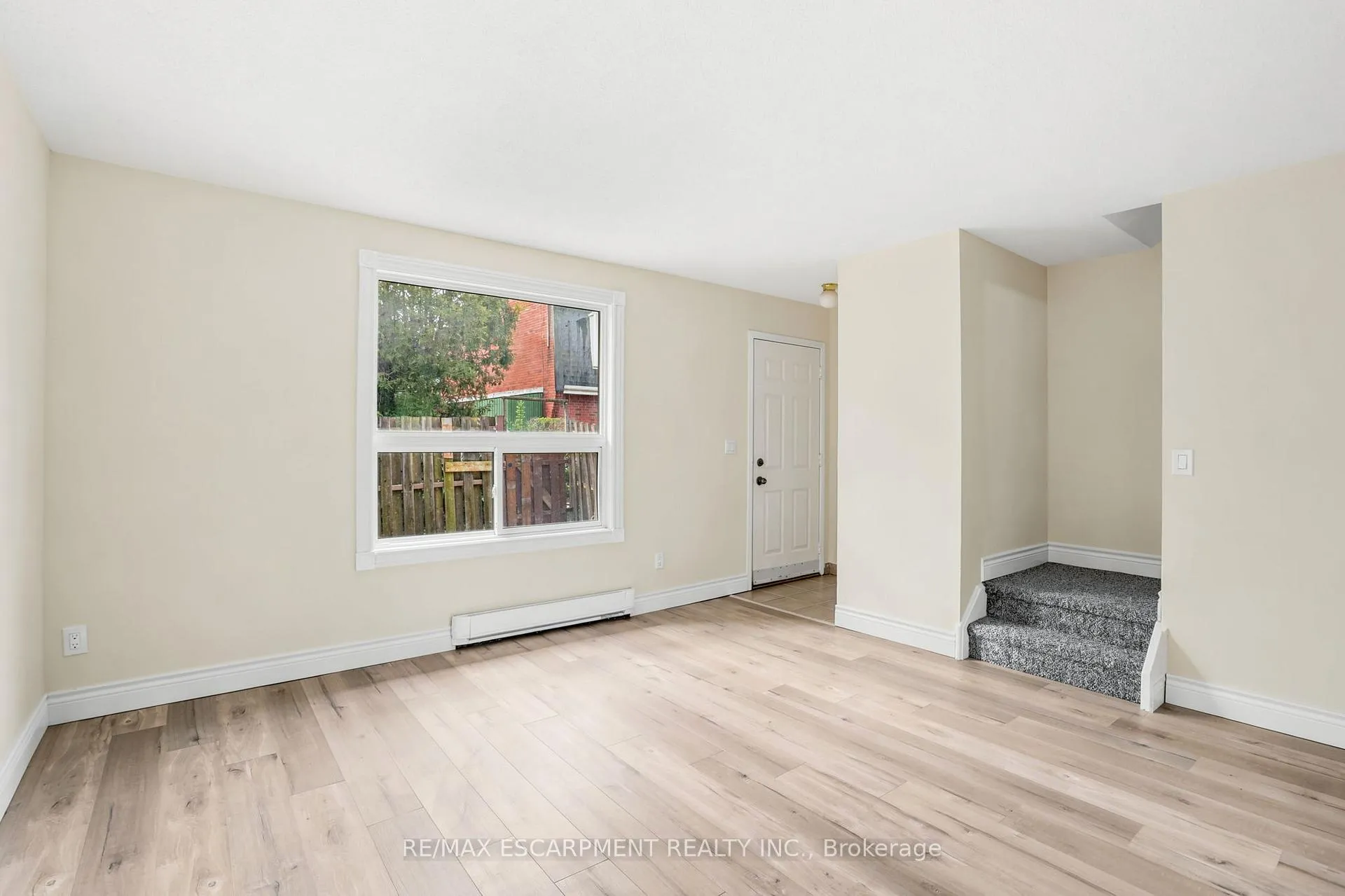 Photo 7 of Unit 4, 65 Mount Albion Road, Hamilton, Red Hill — HOMEH
