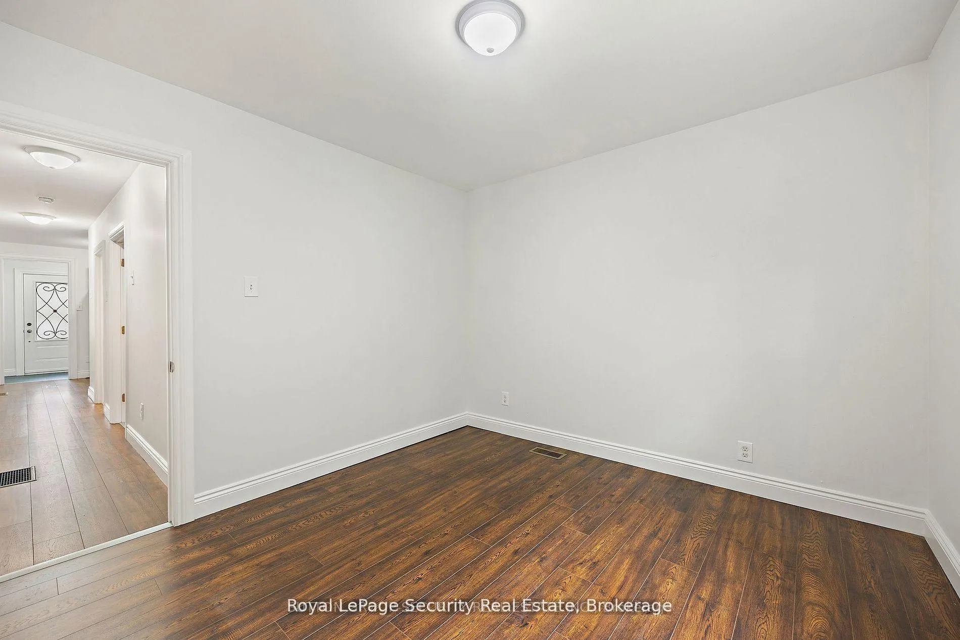 Photo 9 of 177 Clonmore Drive, Scarborough, Birchcliffe-Cliffside — HOMEH