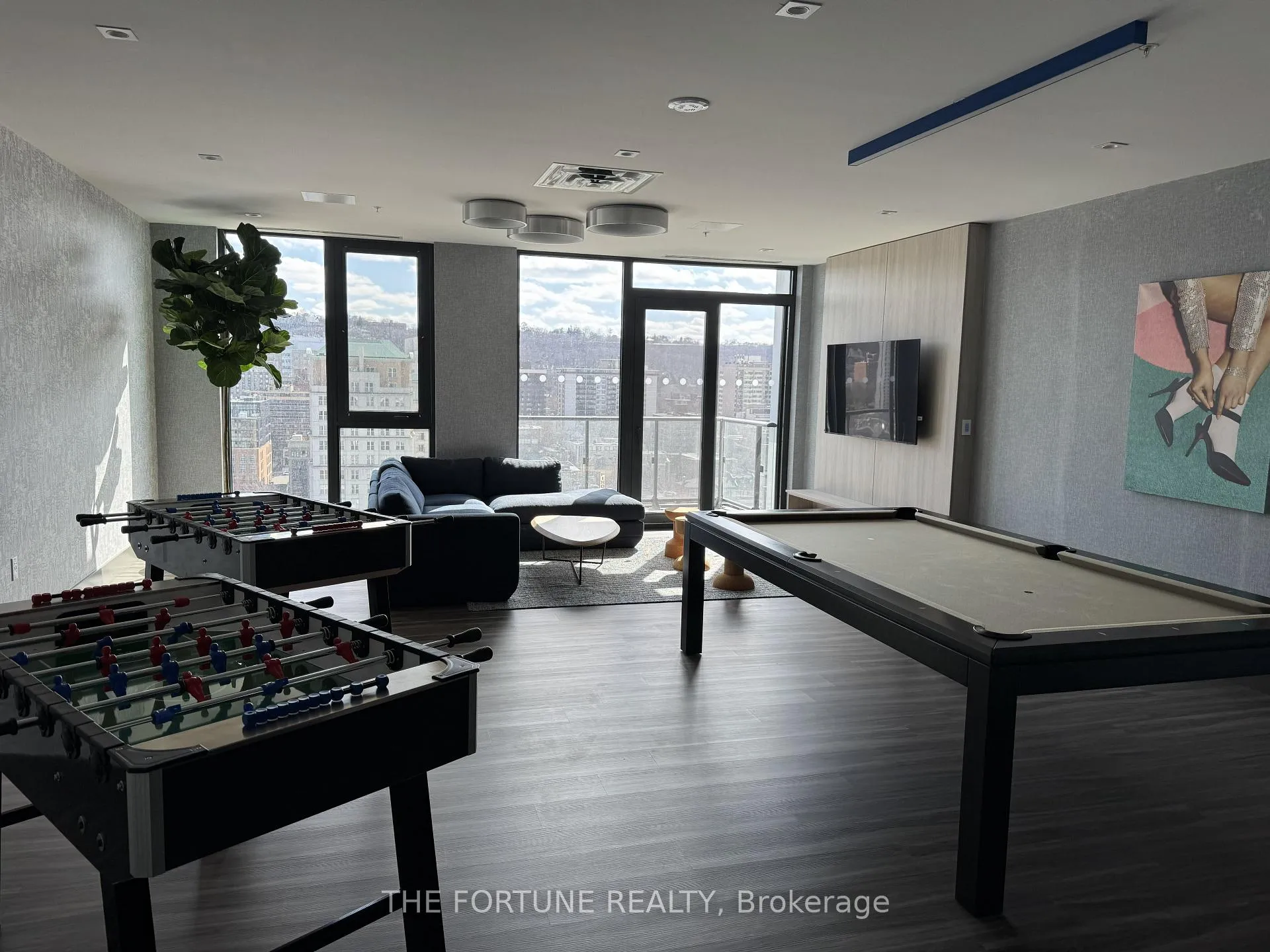 Photo 18 of Unit 2914, 75 James Street S, Hamilton, Corktown — HOMEH
