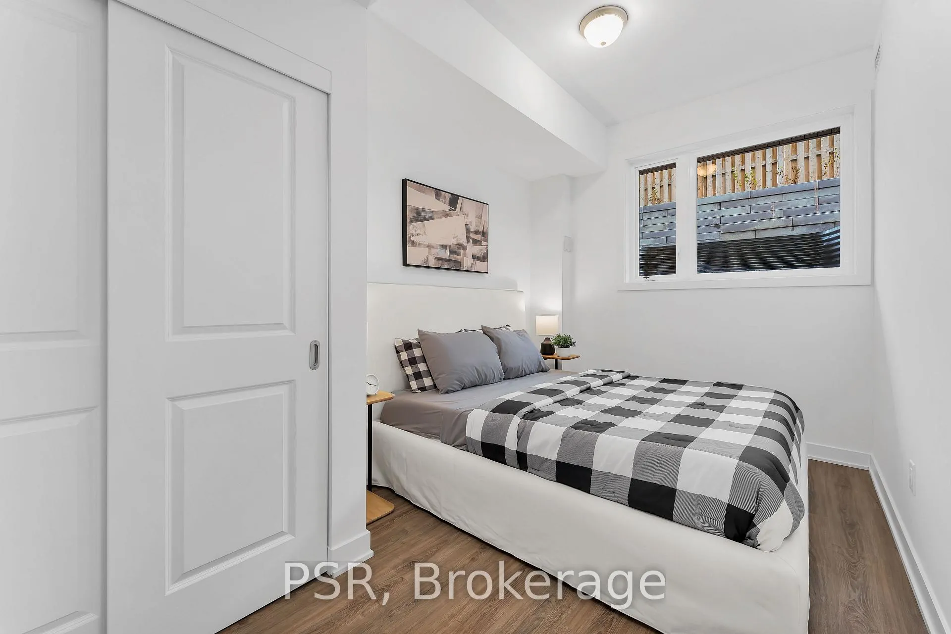 Photo 11 of Unit 108, 41 Danforth Road, Scarborough, Oakridge — HOMEH