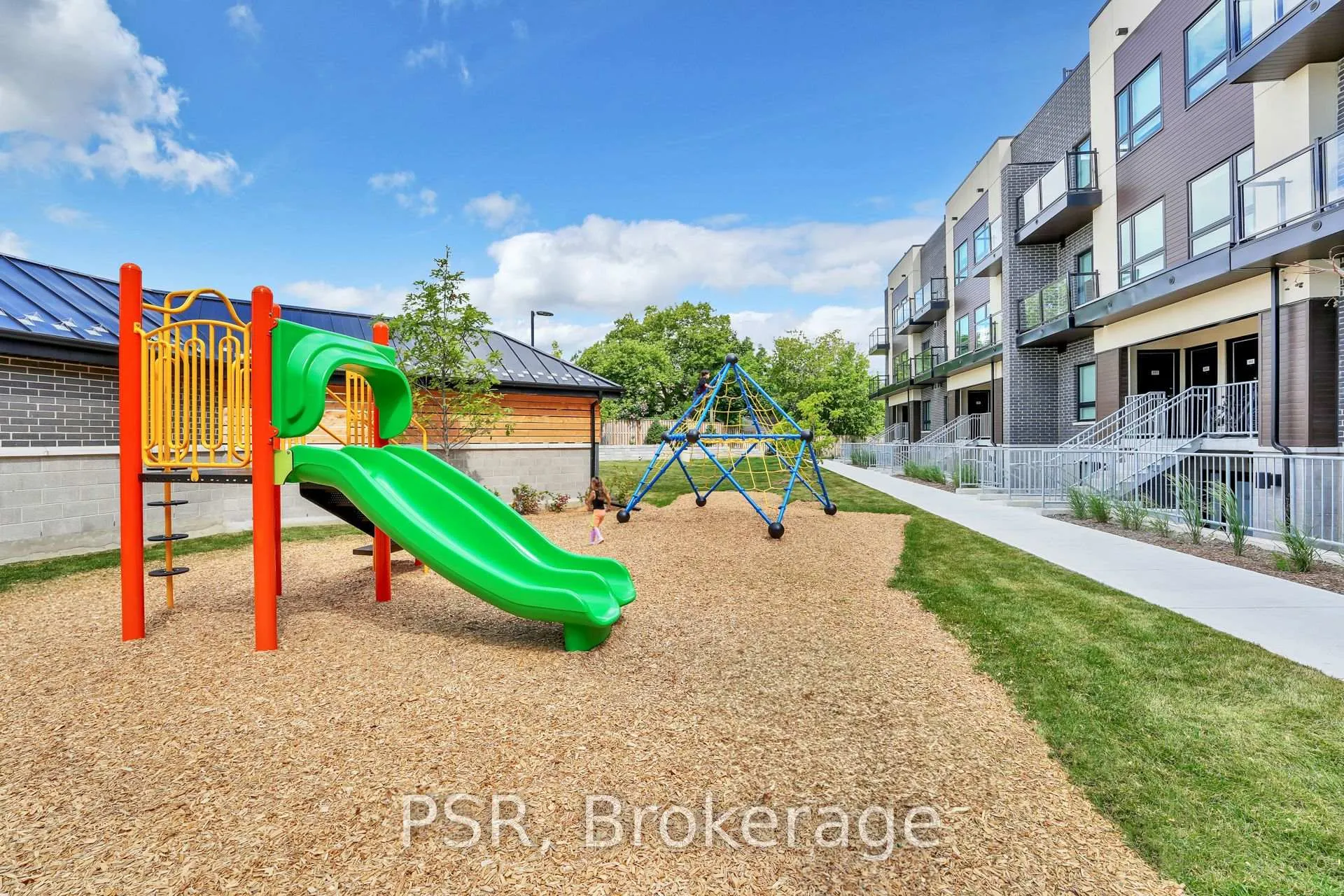 Photo 19 of Unit 108, 41 Danforth Road, Scarborough, Oakridge — HOMEH