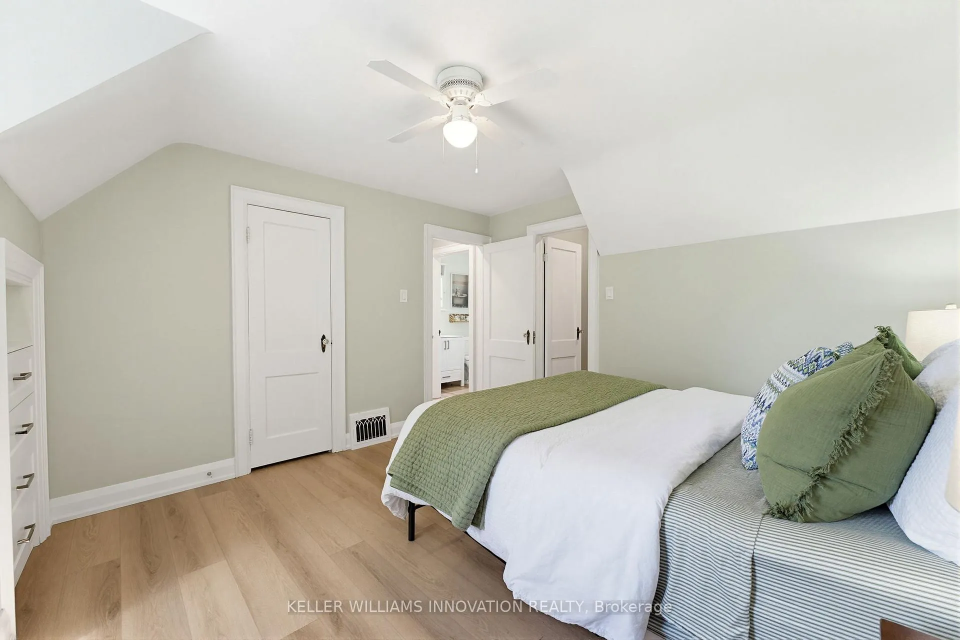 Photo 13 of 45 Middleton Street, Cambridge, St. Andrews Estates — HOMEH