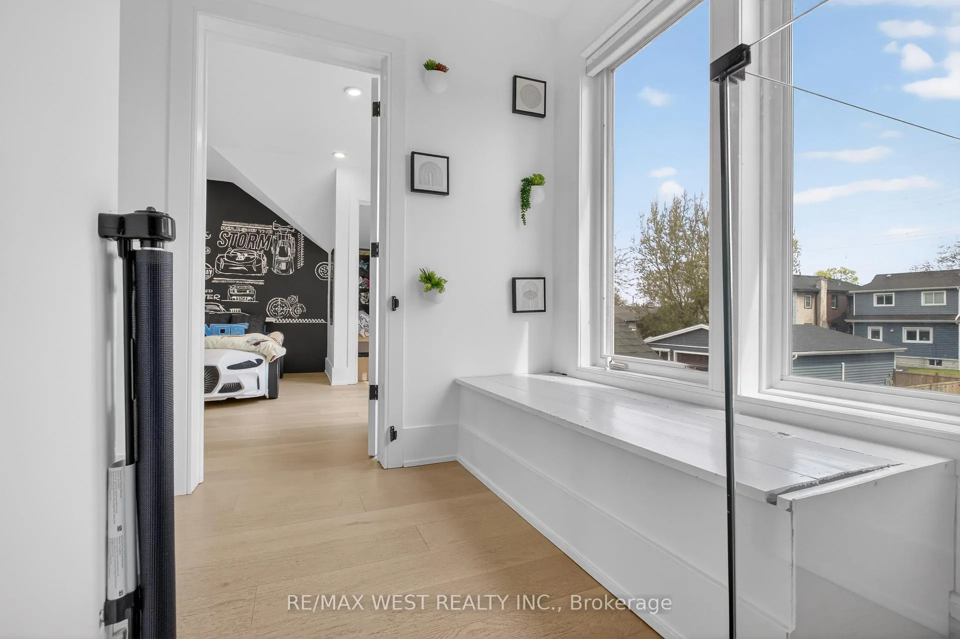 Photo 16 of 834 Beach Boulevard, Hamilton, Hamilton Beach — HOMEH