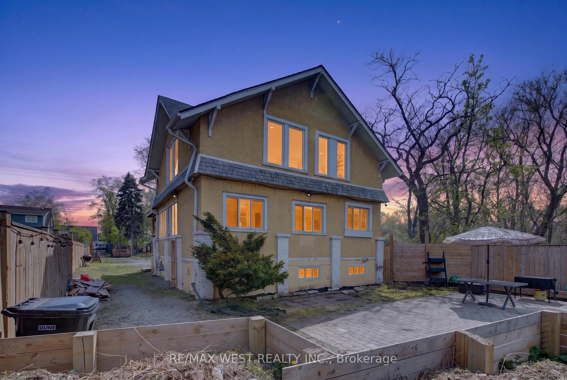 Photo 25 of 834 Beach Boulevard, Hamilton, Hamilton Beach — HOMEH