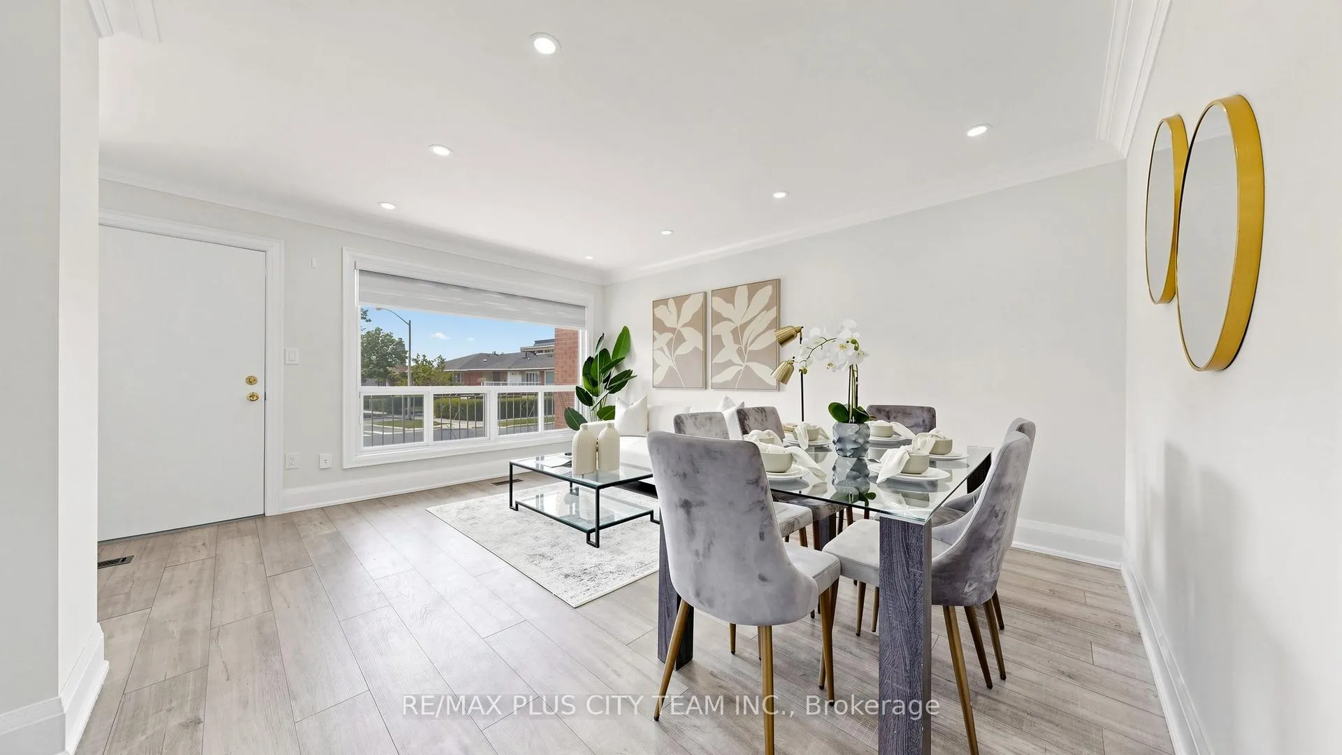 Photo 7 of 63 Picaro Drive, North York, Glenfield-Jane Heights — HOMEH