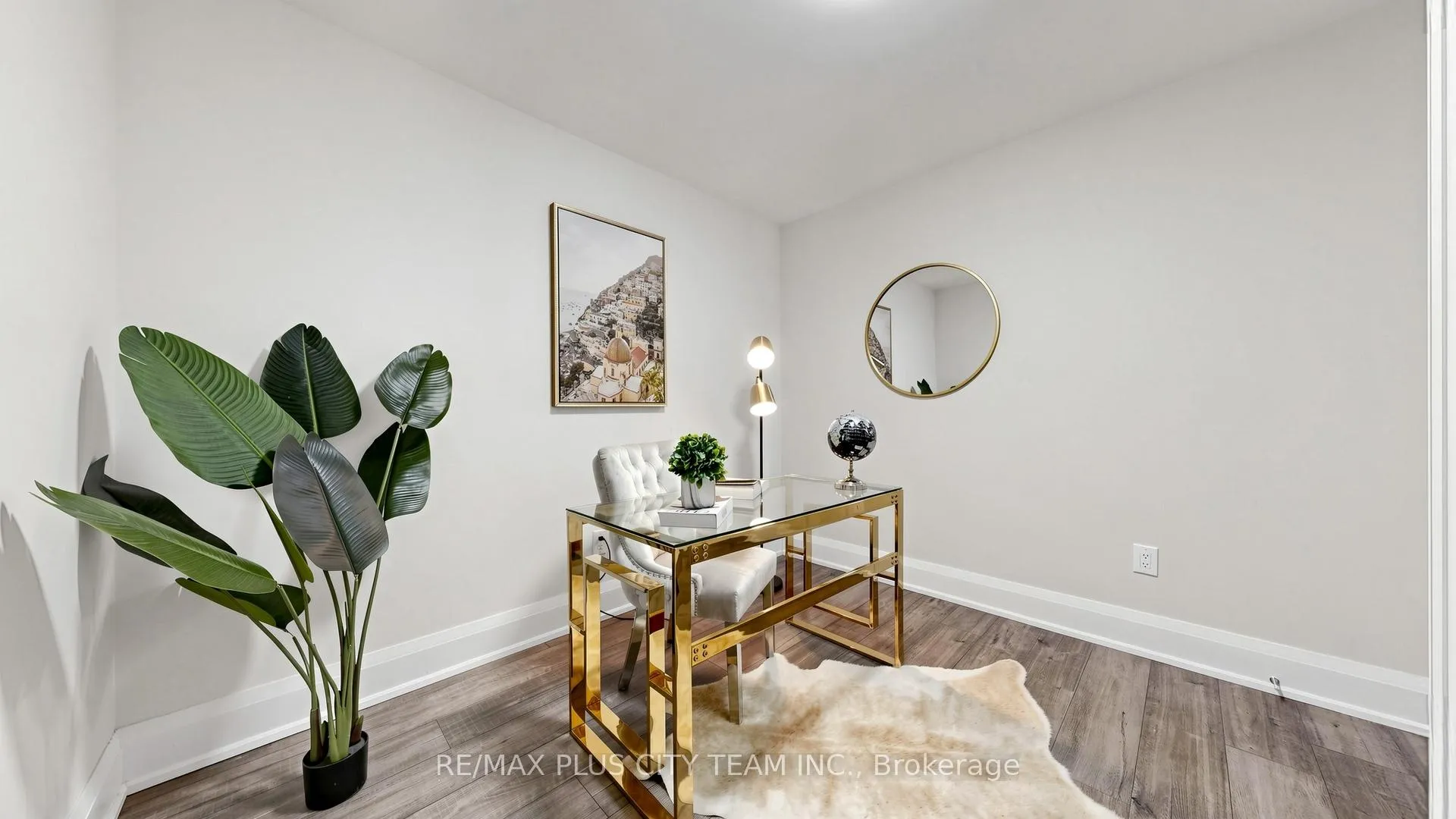Photo 14 of 63 Picaro Drive, North York, Glenfield-Jane Heights — HOMEH