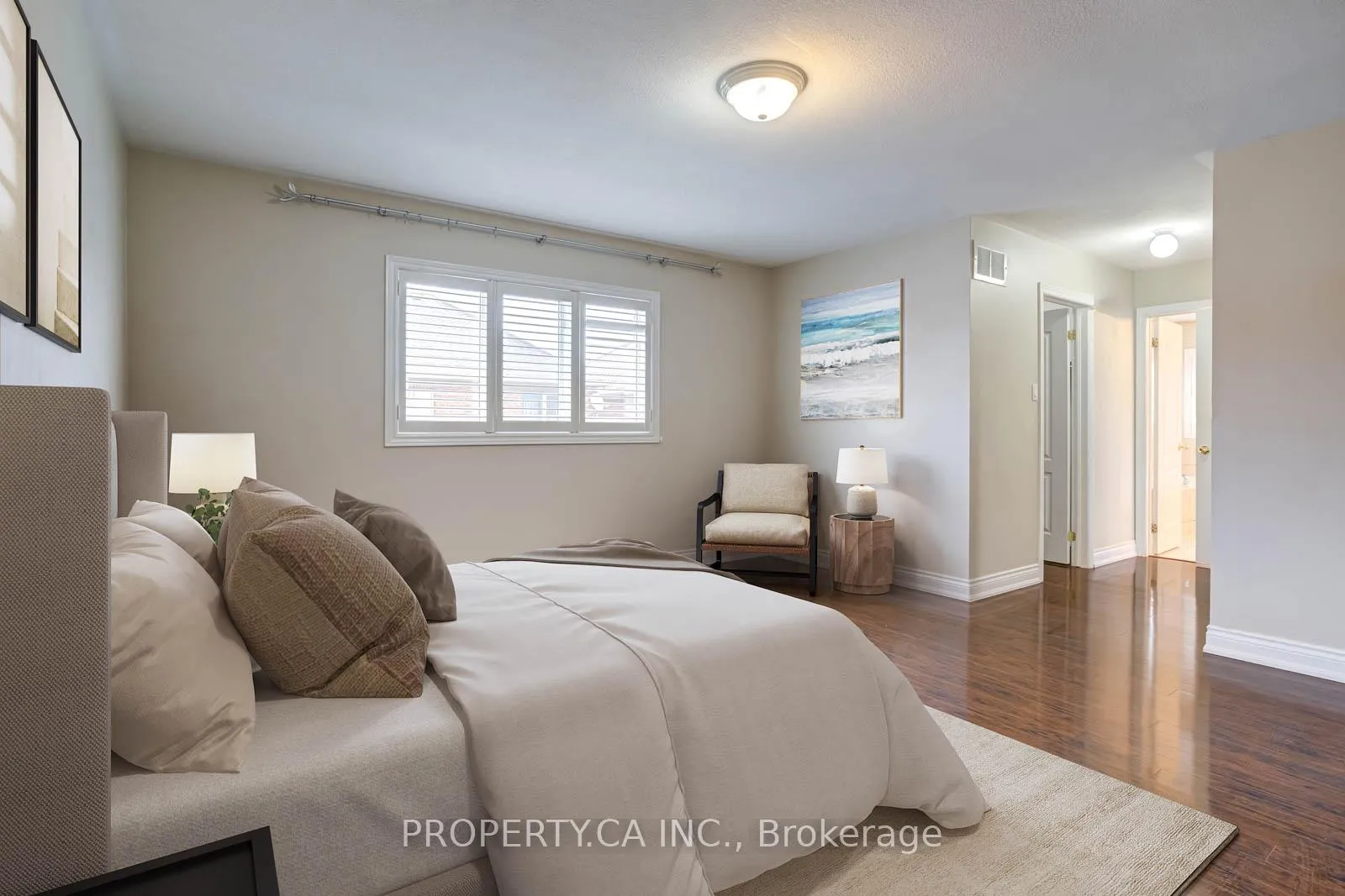Photo 11 of 23 Panorama Way, Hamilton, Winona Park — HOMEH