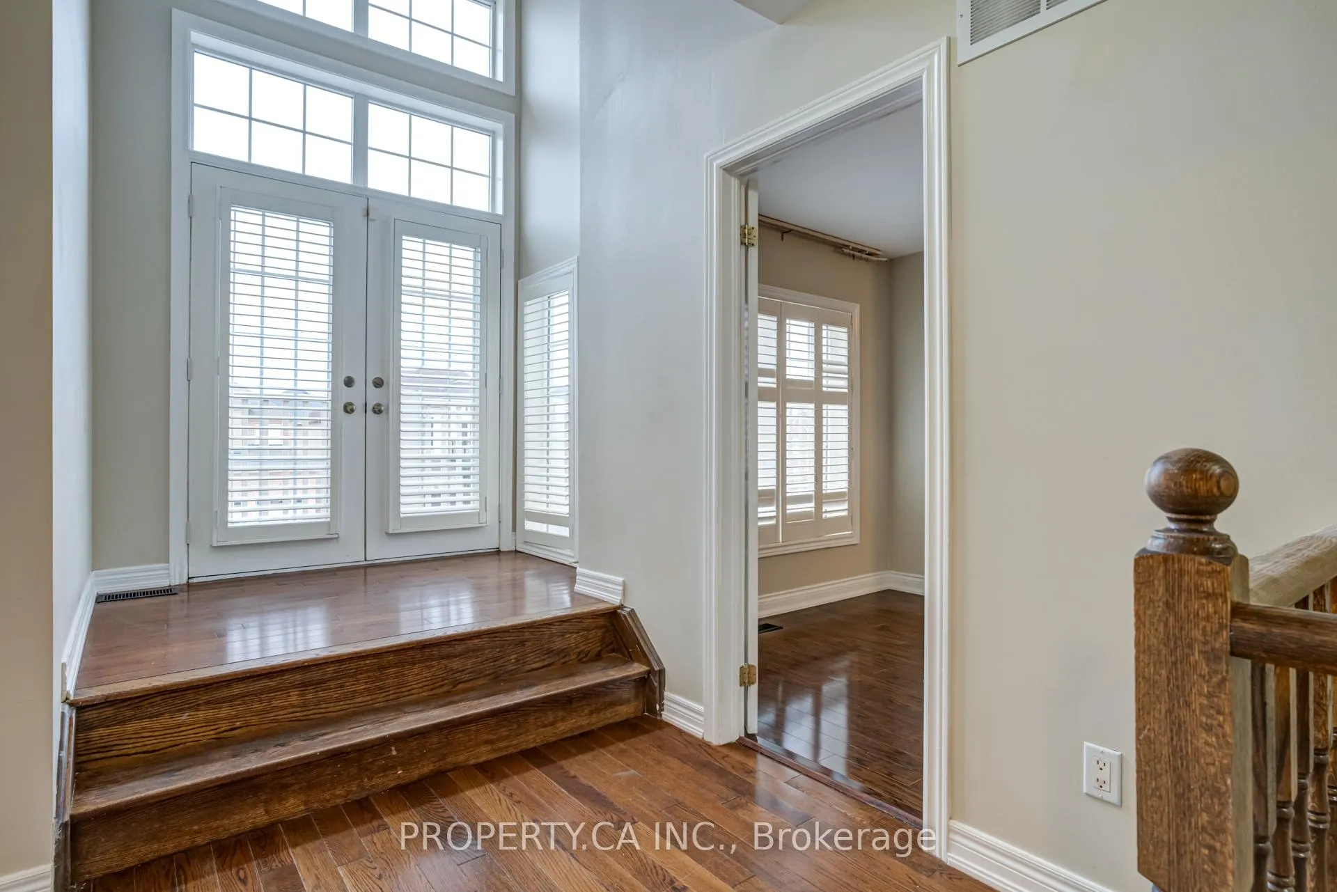 Photo 15 of 23 Panorama Way, Hamilton, Winona Park — HOMEH