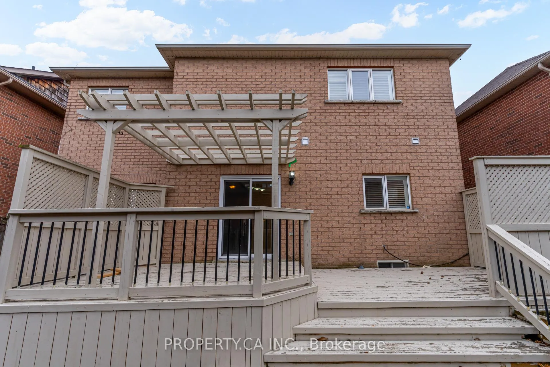 Photo 25 of 23 Panorama Way, Hamilton, Winona Park — HOMEH