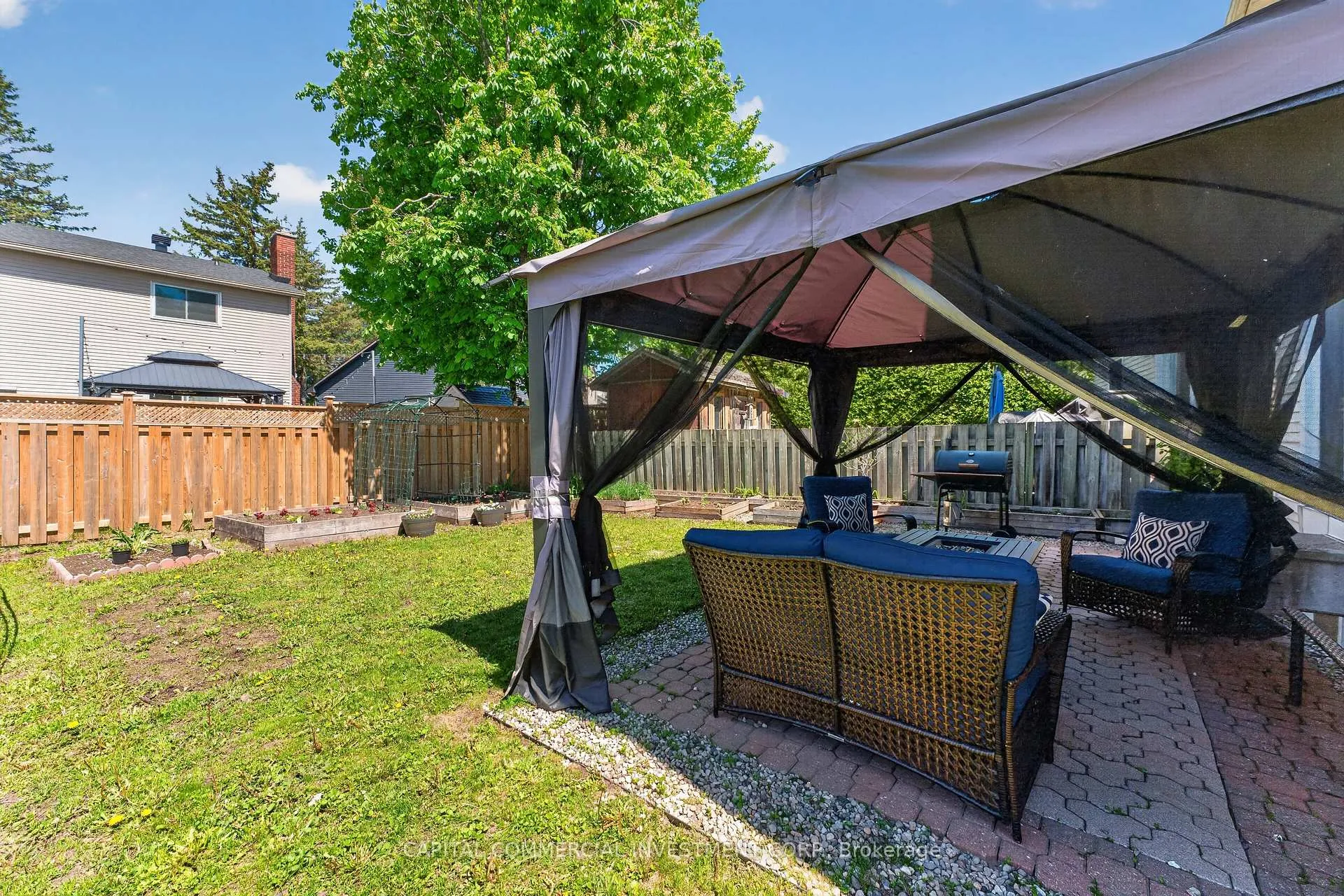 Photo 33 of 71 Equestrian Drive, Ottawa, Kanata - Bridlewood — HOMEH