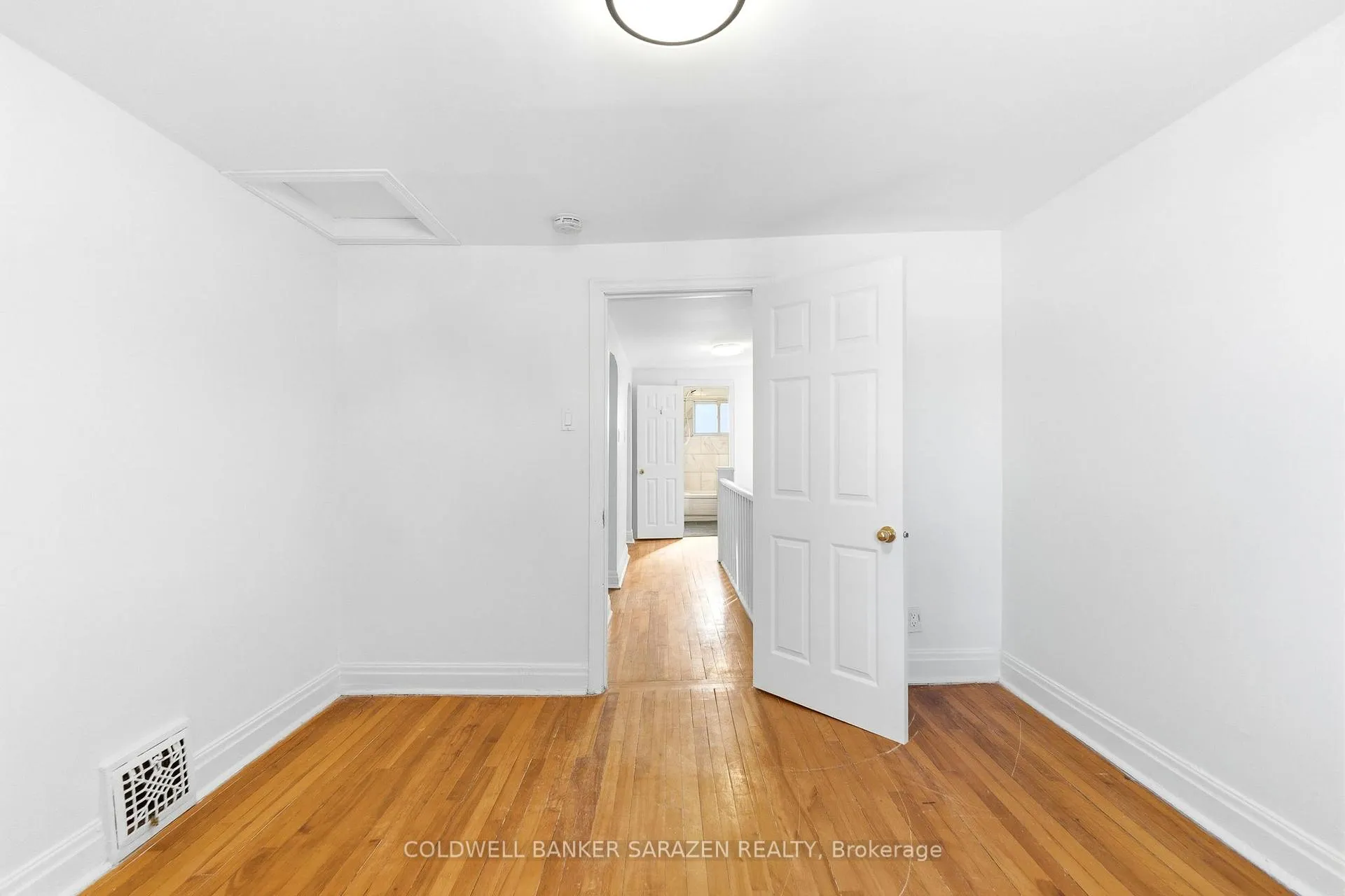 Photo 12 of 278 St Jacques Street, Ottawa, Vanier — HOMEH