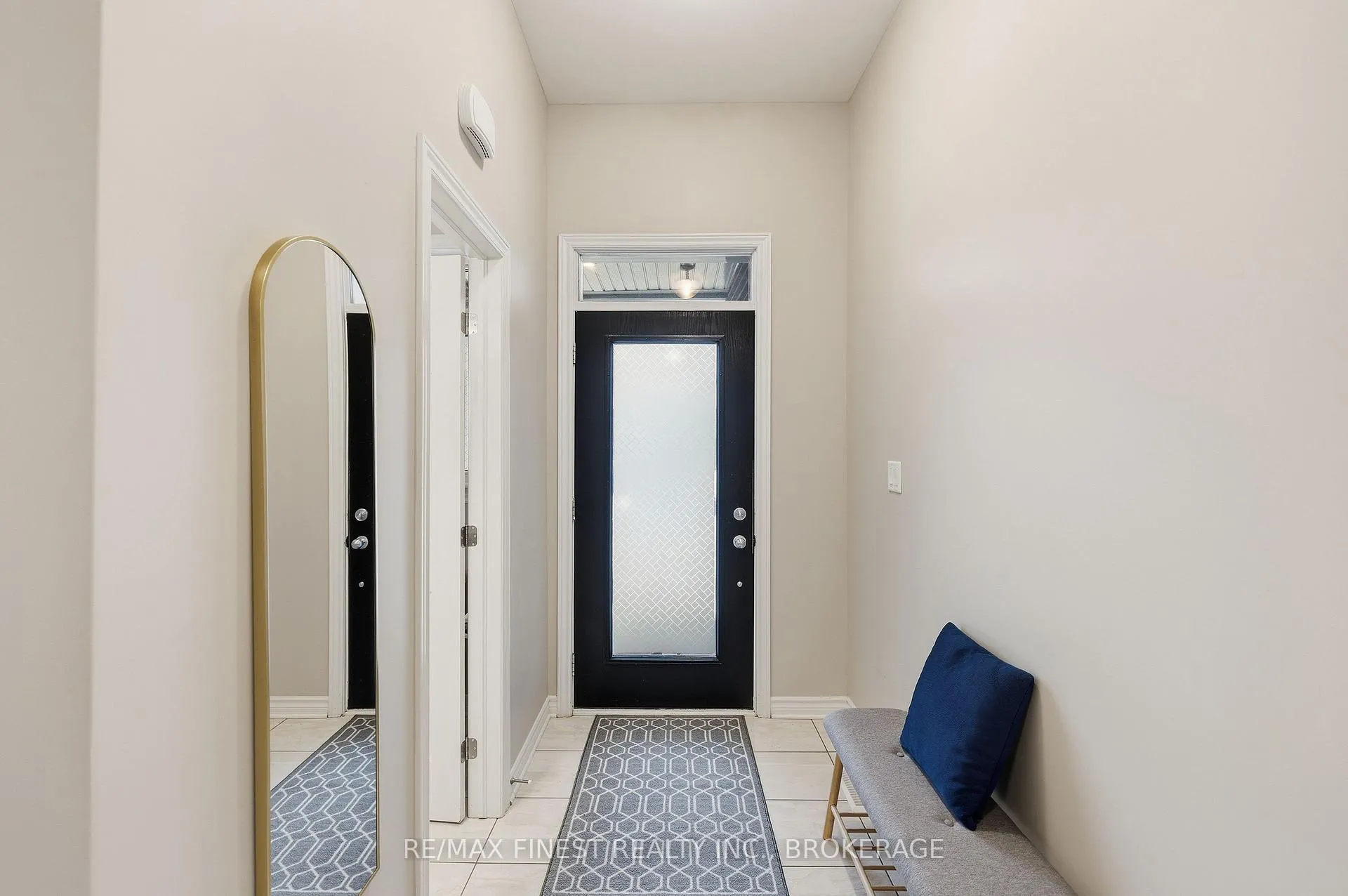 Photo 5 of 1685 Tenley Drive, Kingston, City Northwest — HOMEH