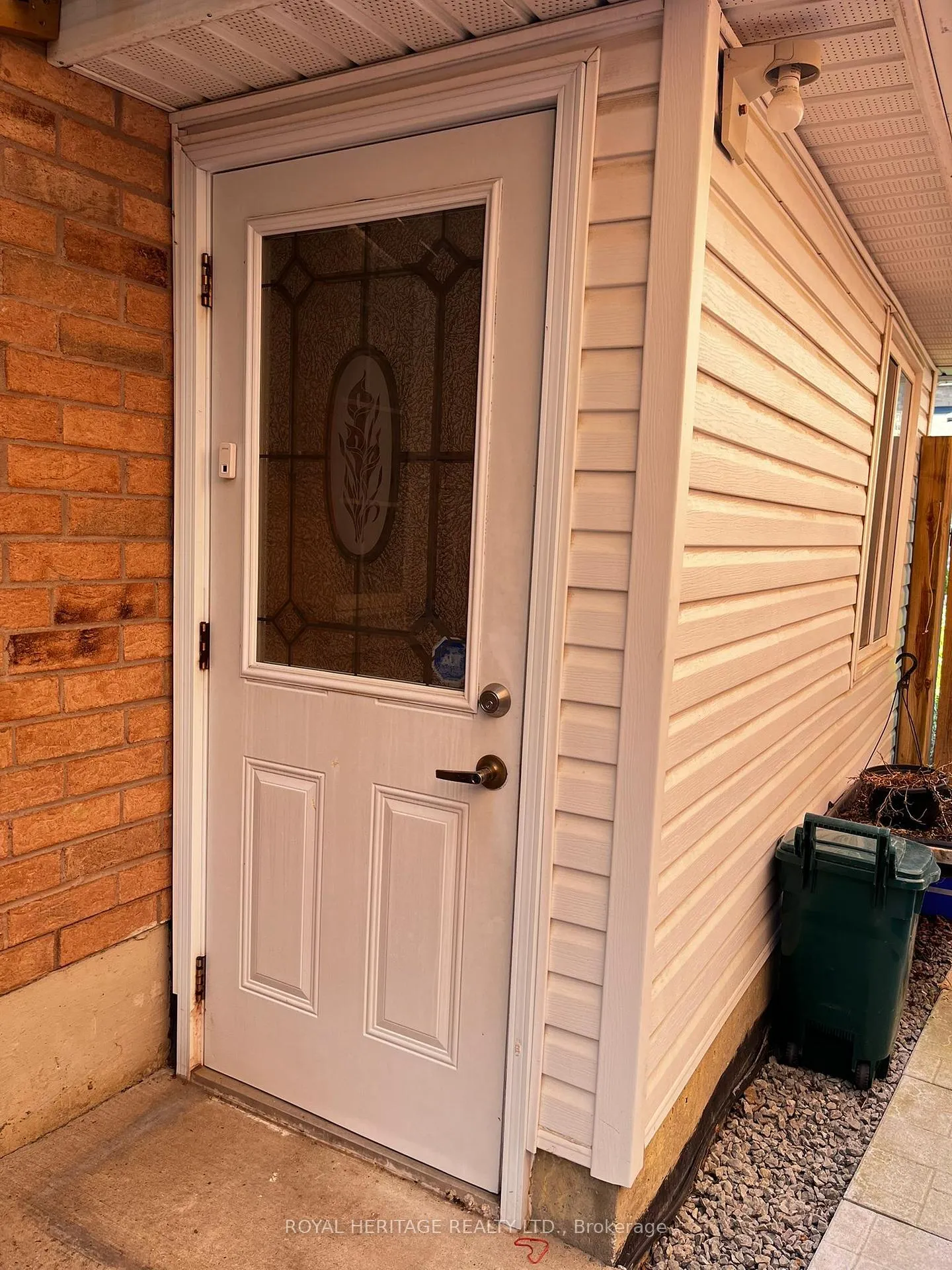 Photo 1 of 46 Solace Road, Markham, Greensborough — HOMEH