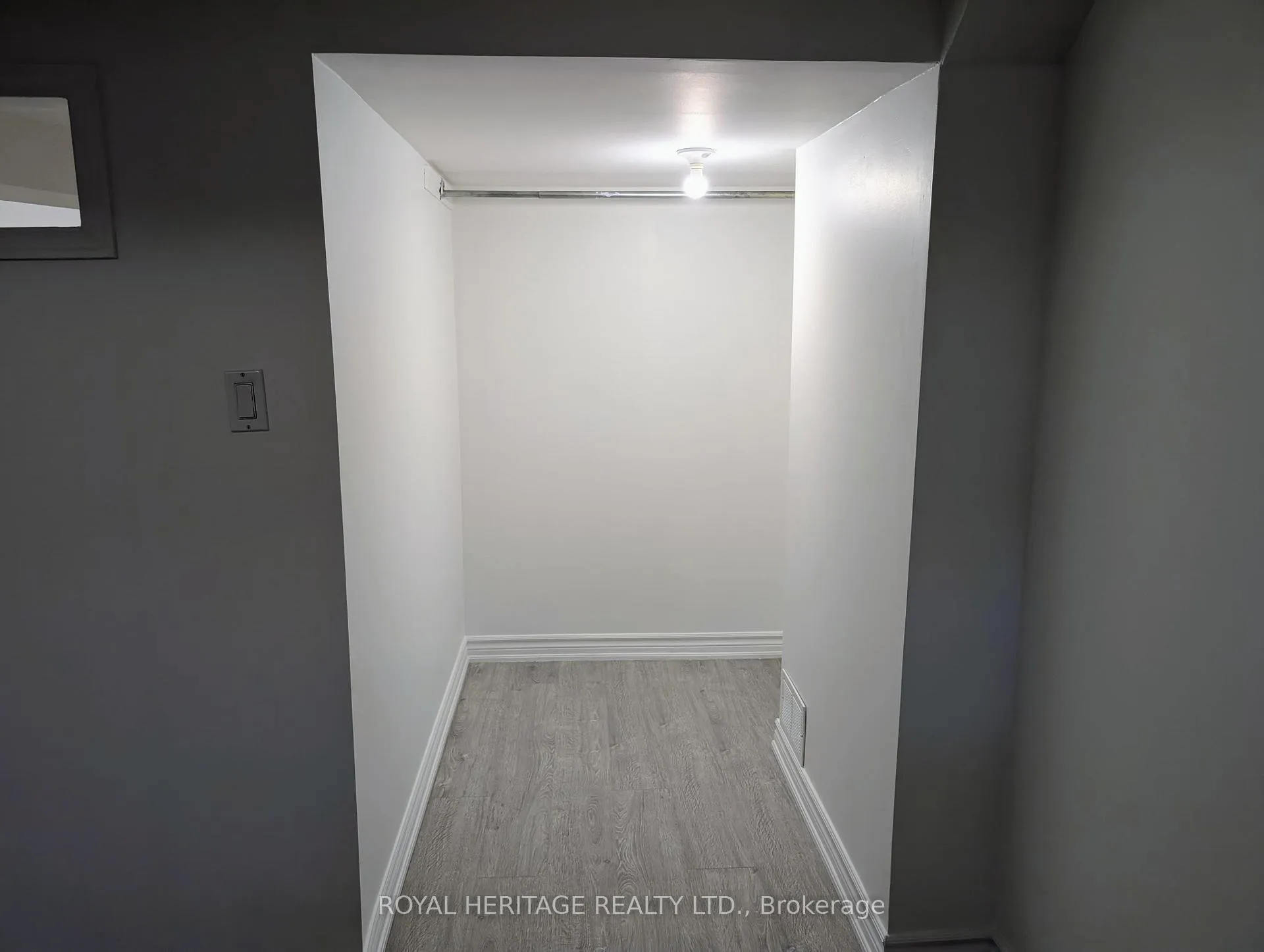 Photo 3 of 46 Solace Road, Markham, Greensborough — HOMEH