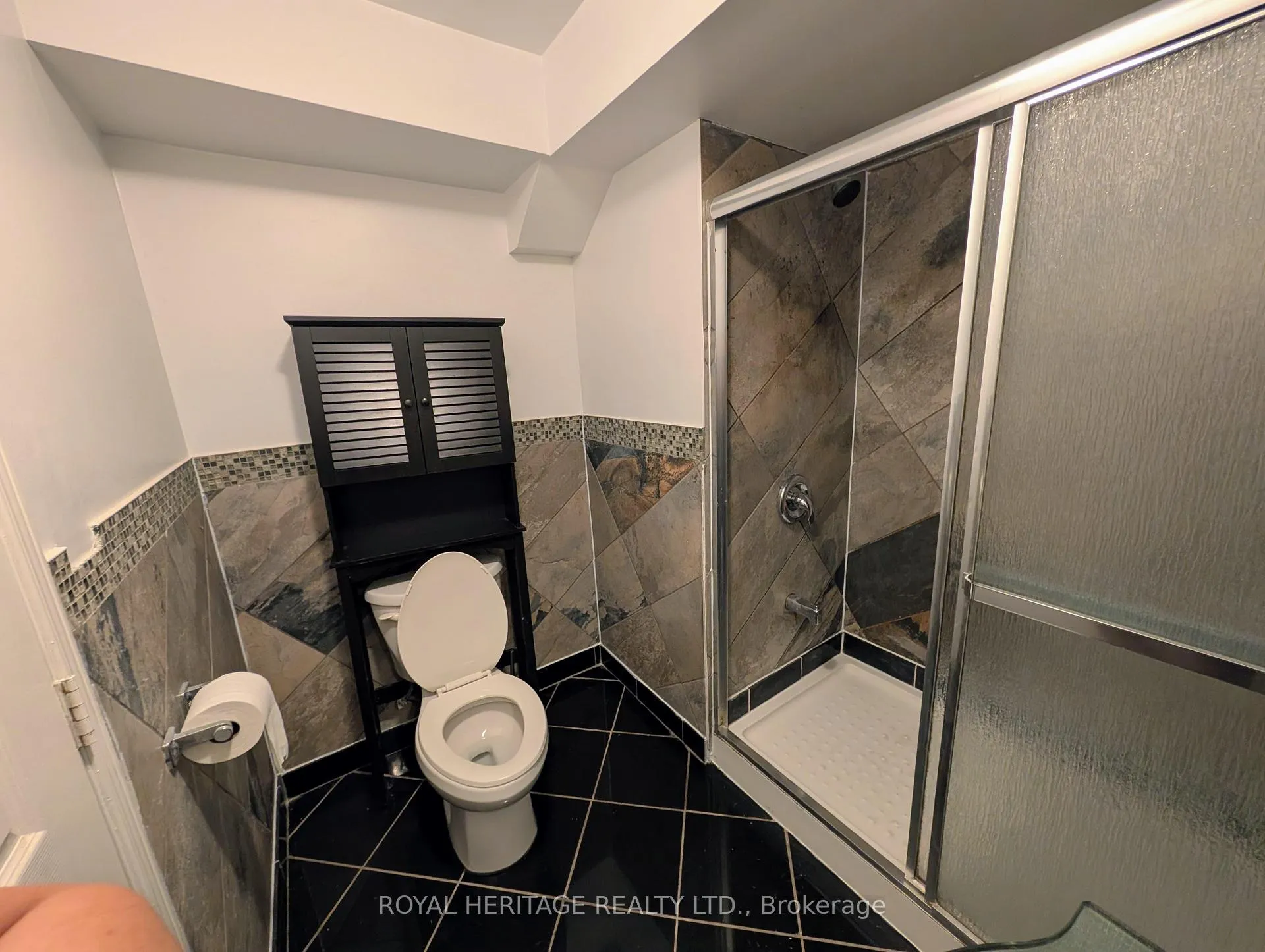 Photo 4 of 46 Solace Road, Markham, Greensborough — HOMEH