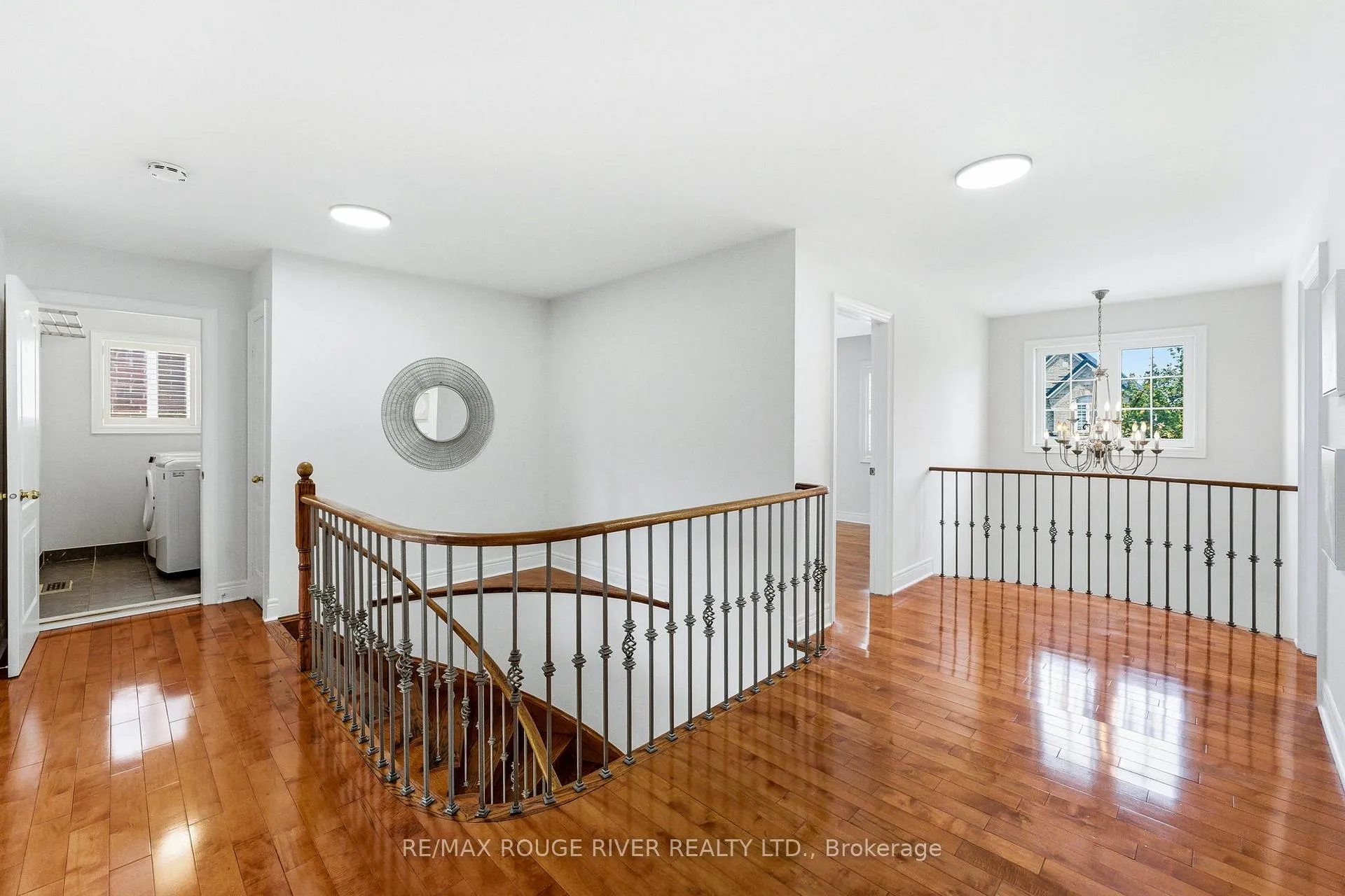 Photo 18 of 29 Sheldon Drive, Ajax, Central — HOMEH