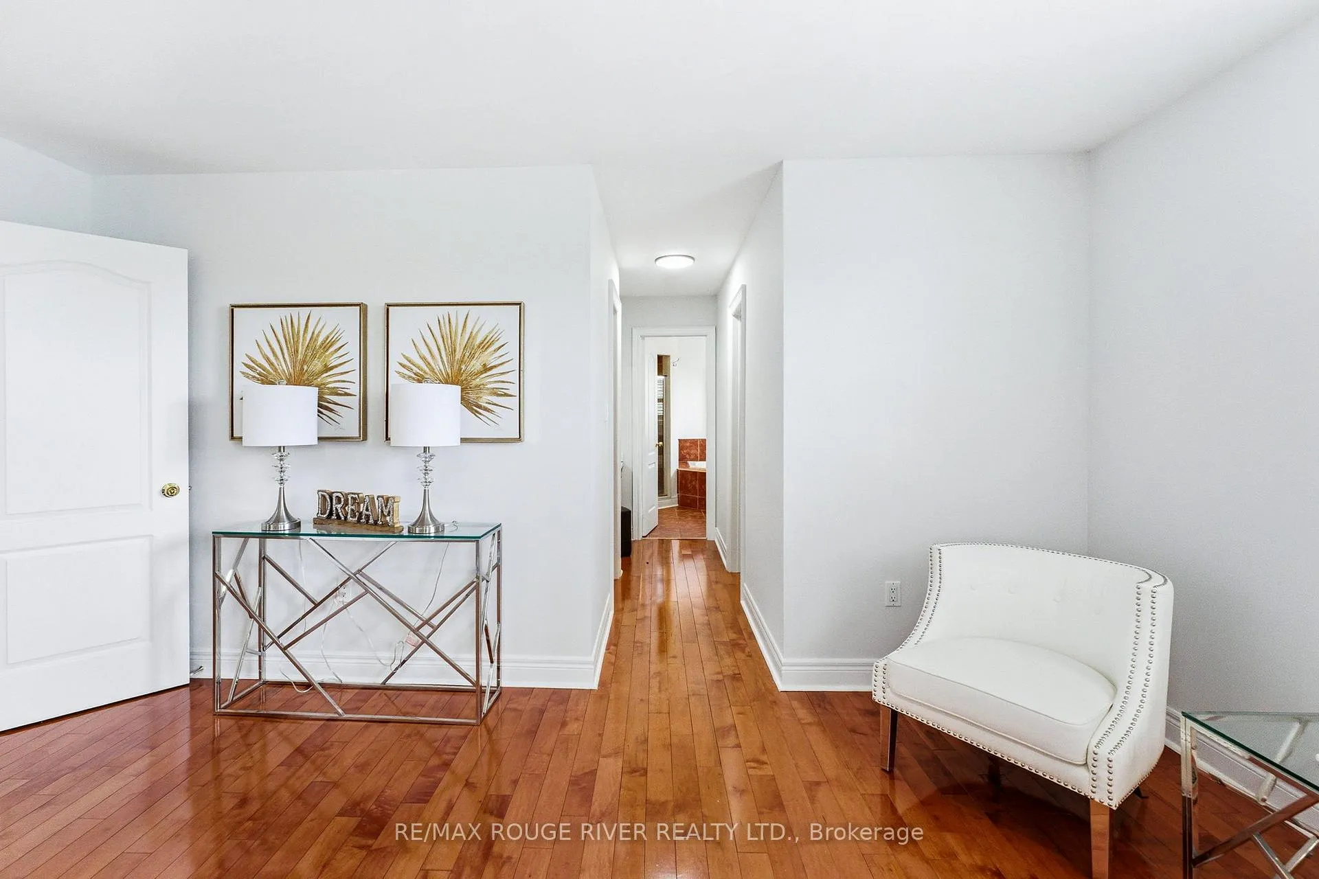 Photo 22 of 29 Sheldon Drive, Ajax, Central — HOMEH