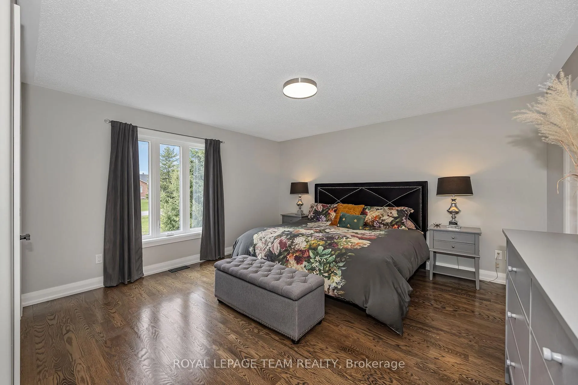 Photo 17 of 1517 Back Place Avenue, Ottawa, Greely — HOMEH