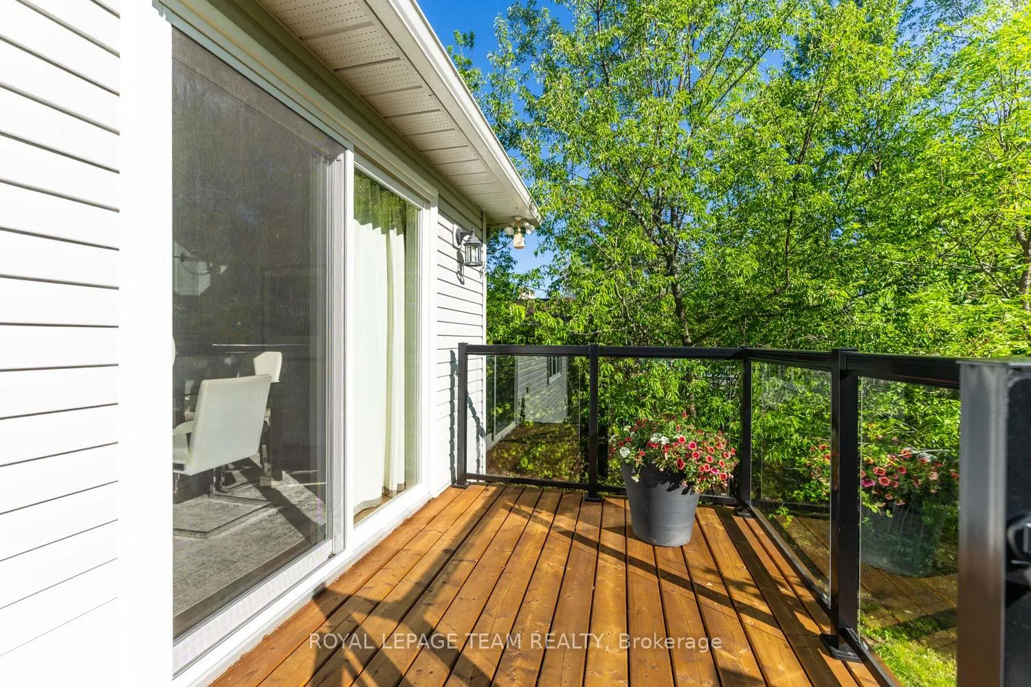 Photo 26 of 1517 Back Place Avenue, Ottawa, Greely — HOMEH