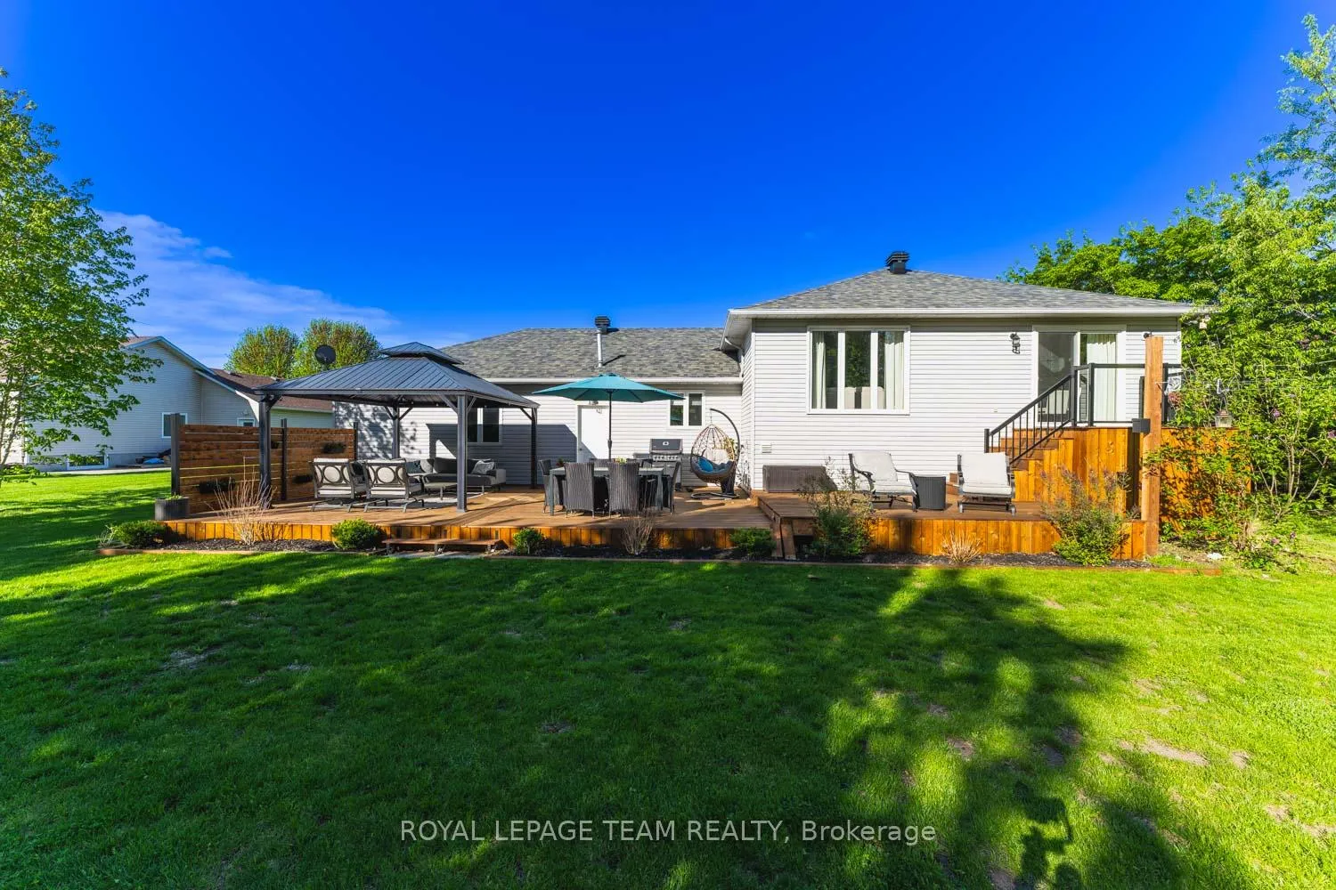 Photo 29 of 1517 Back Place Avenue, Ottawa, Greely — HOMEH