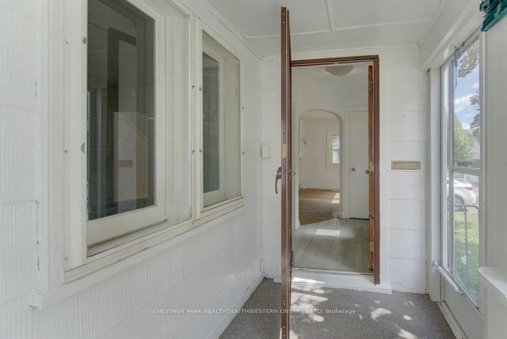 Photo 4 of 8 Marshall Street, Waterloo, Beechwood/University — HOMEH