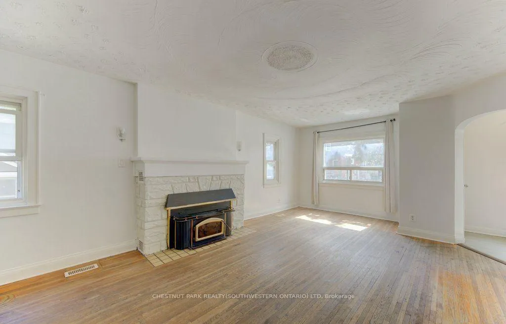 Photo 7 of 8 Marshall Street, Waterloo, Beechwood/University — HOMEH