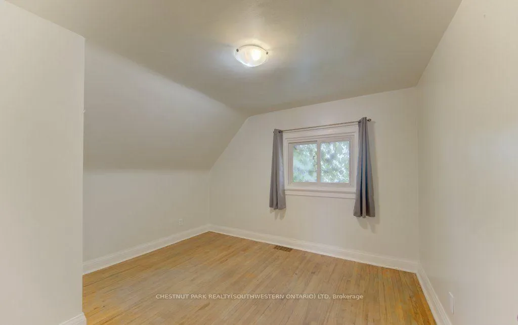 Photo 21 of 8 Marshall Street, Waterloo, Beechwood/University — HOMEH
