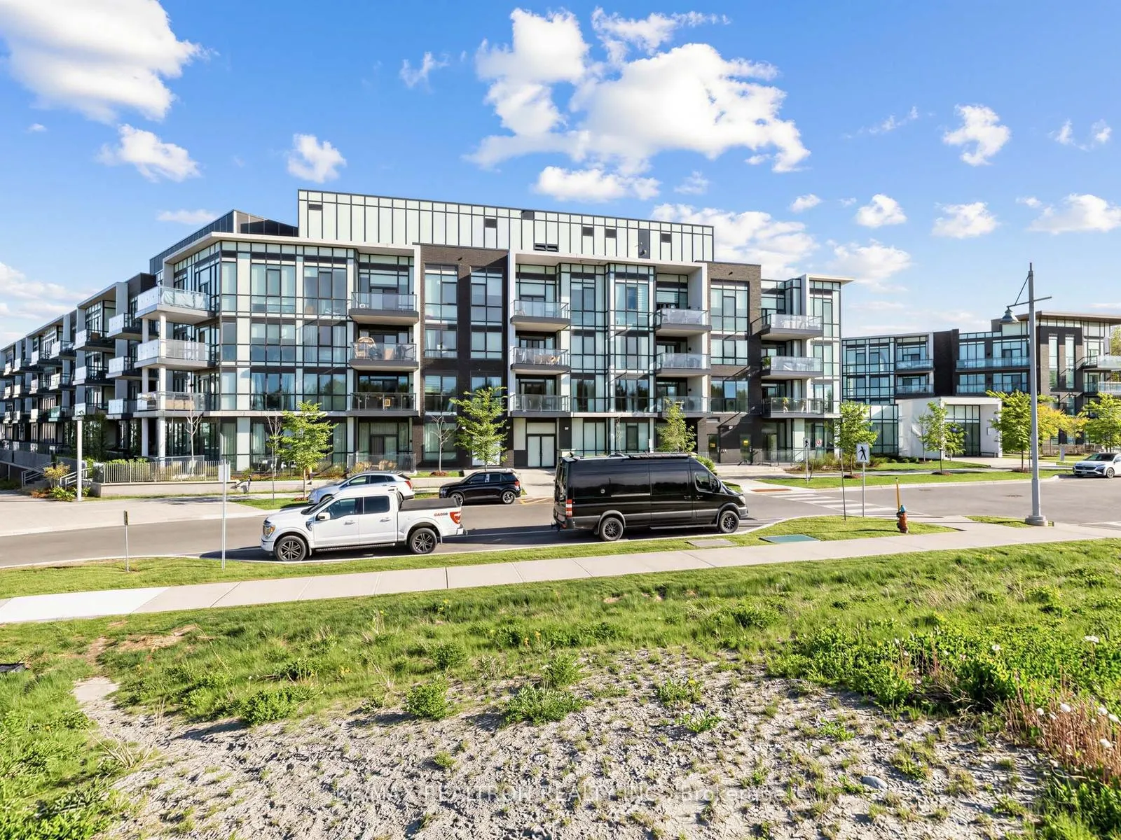 Photo 26 of Unit 317, 415 Sea Ray Avenue, Innisfil, Rural Innisfil — HOMEH