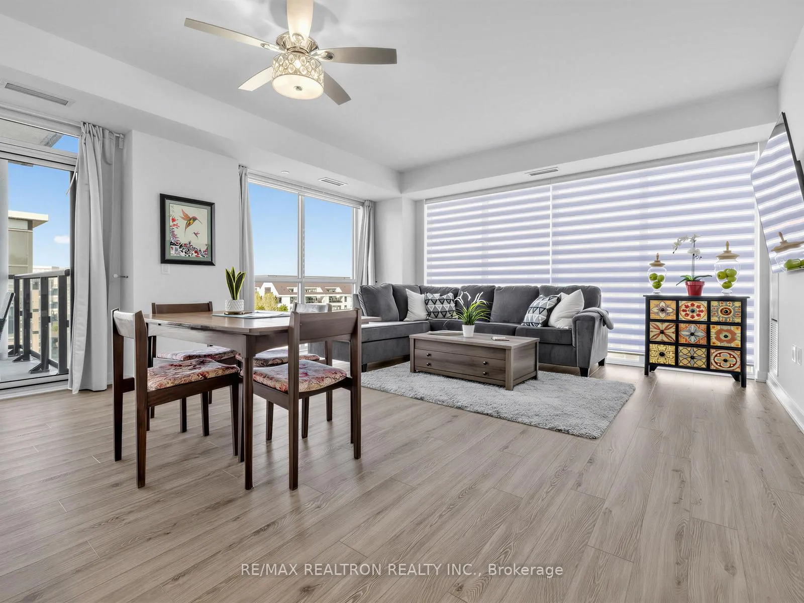 Photo 3 of Unit 317, 415 Sea Ray Avenue, Innisfil, Rural Innisfil — HOMEH