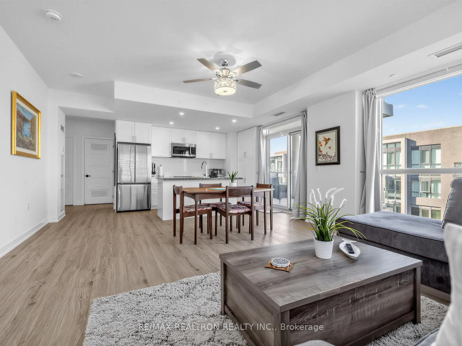 Photo 7 of Unit 317, 415 Sea Ray Avenue, Innisfil, Rural Innisfil — HOMEH