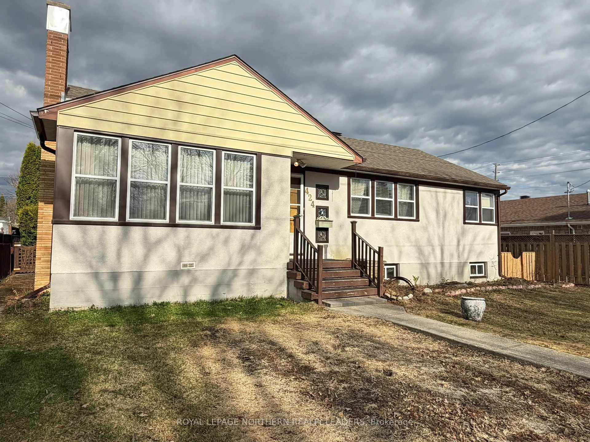 Photo 2 of 424 Maple Street S, Timmins, TS - SE — HOMEH
