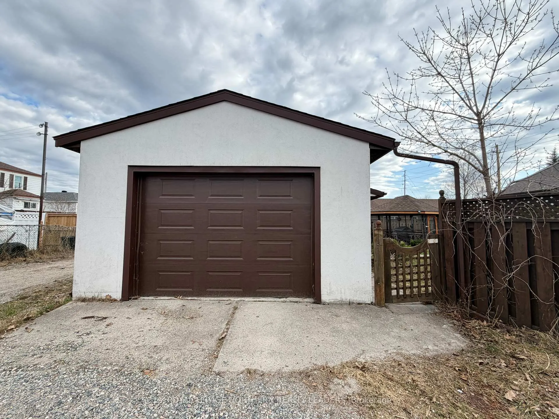 Photo 5 of 424 Maple Street S, Timmins, TS - SE — HOMEH