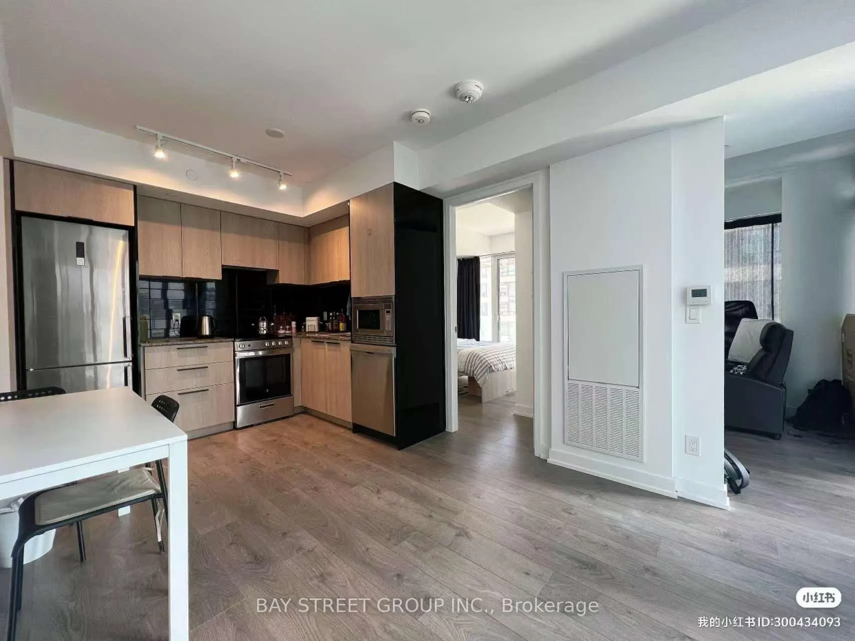 Photo 2 of Unit 1103, 18 Maitland Terrace, Toronto, Bay Street Corridor — HOMEH