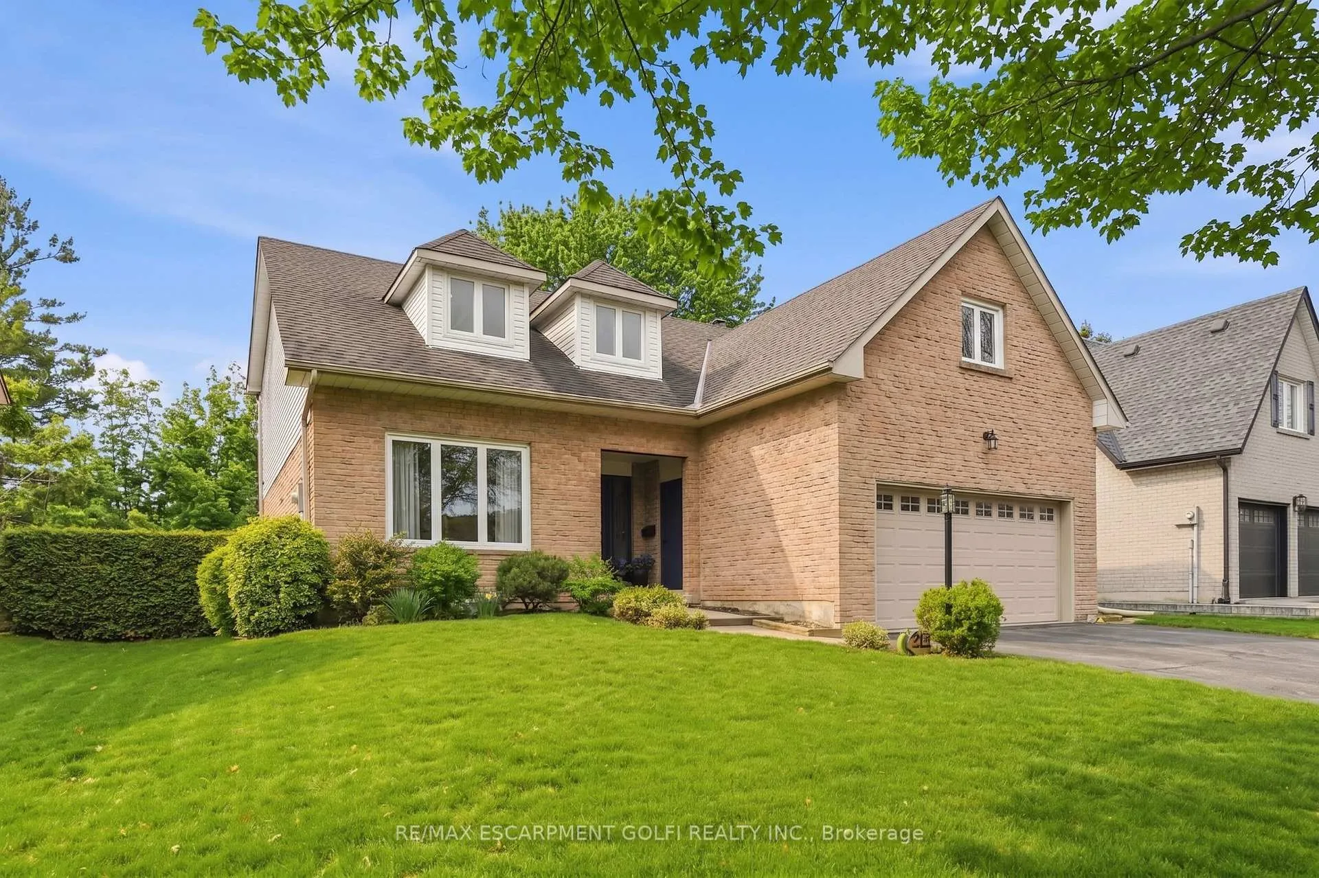 Photo 1 of 212 Digby Road, Oakville, Ford — HOMEH