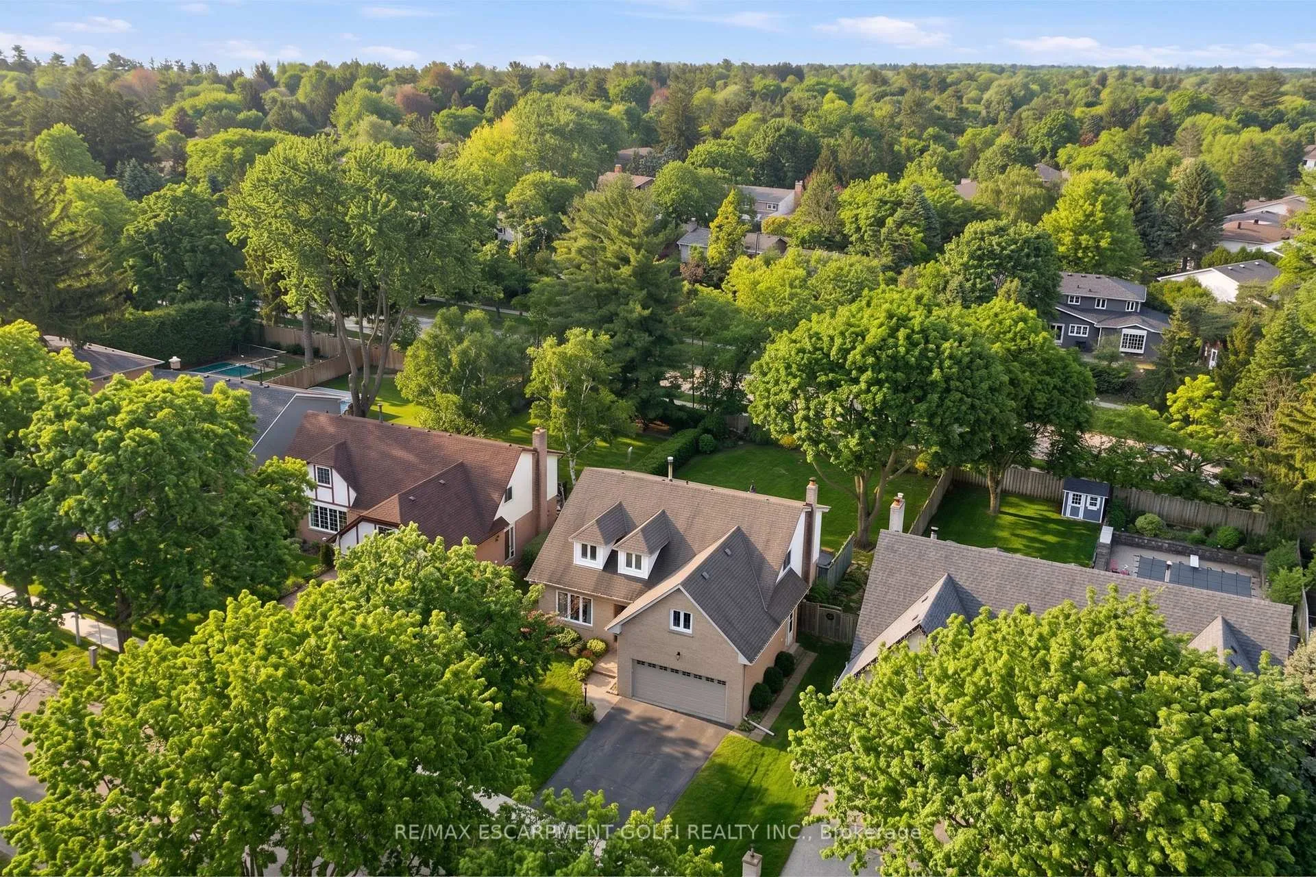 Photo 5 of 212 Digby Road, Oakville, Ford — HOMEH
